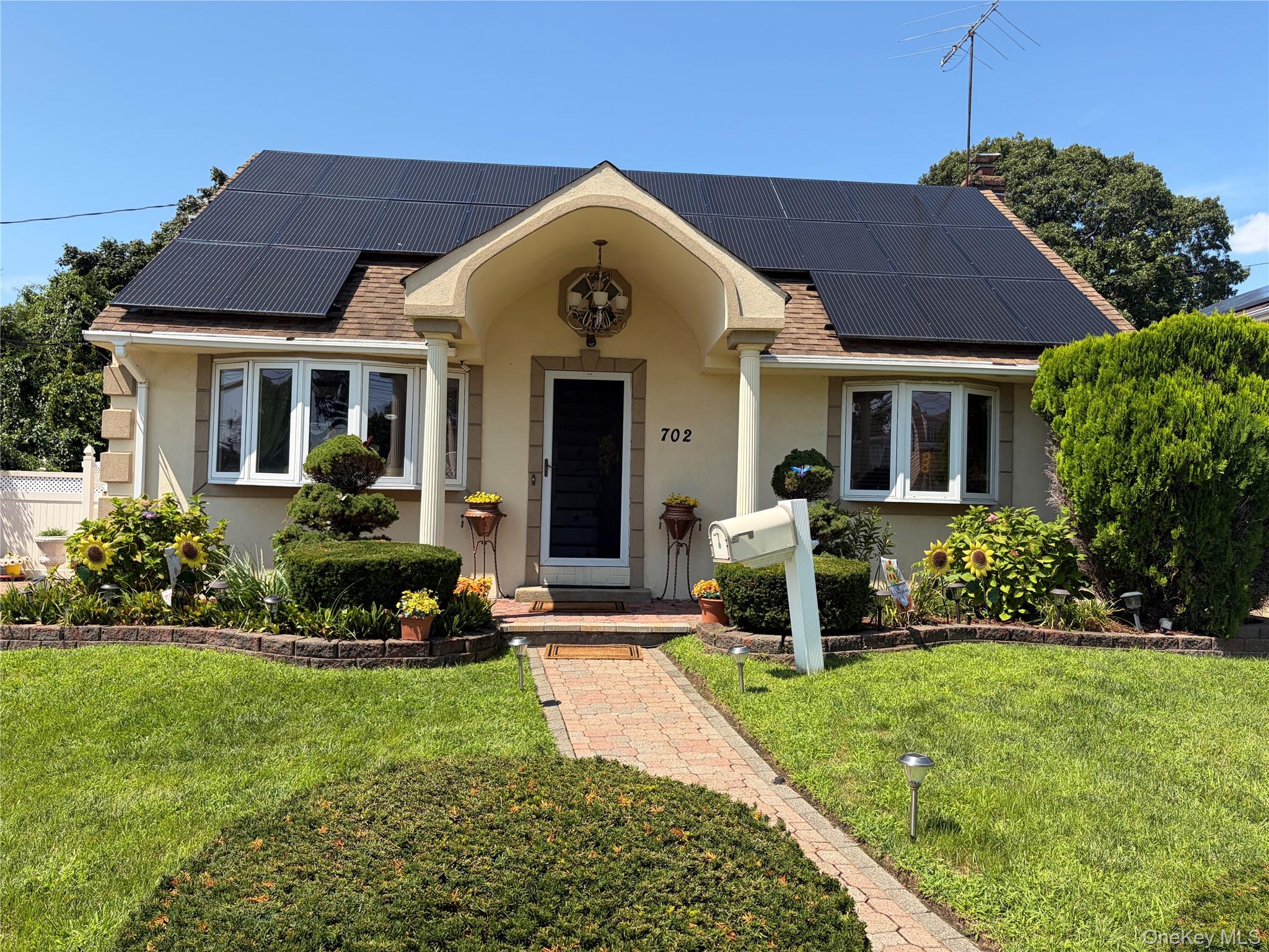 702 Diellen Lane