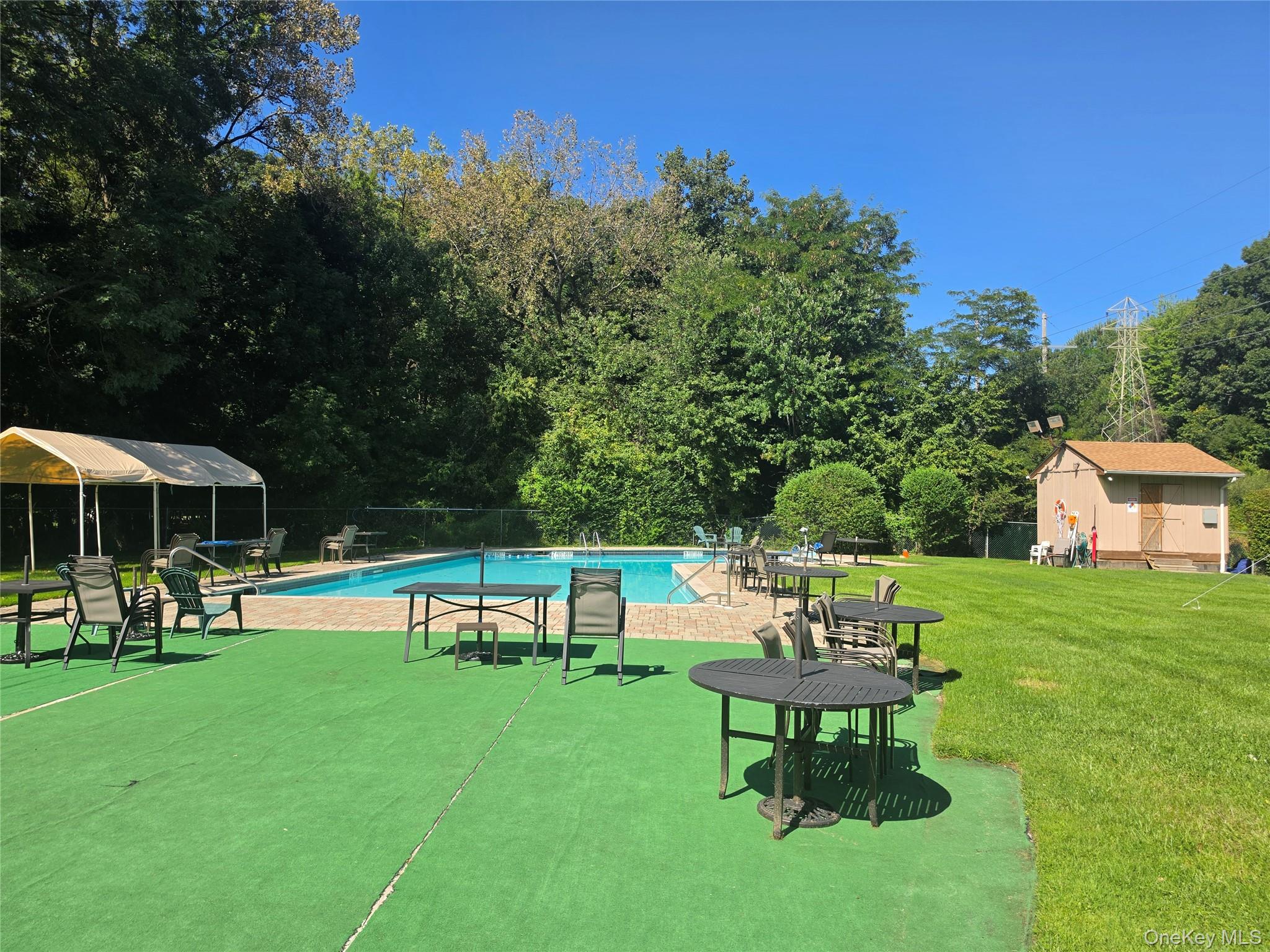 Pool
