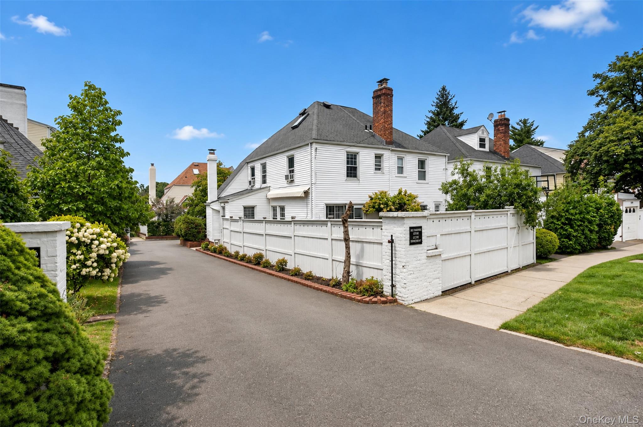 26 Van Nostrand Court