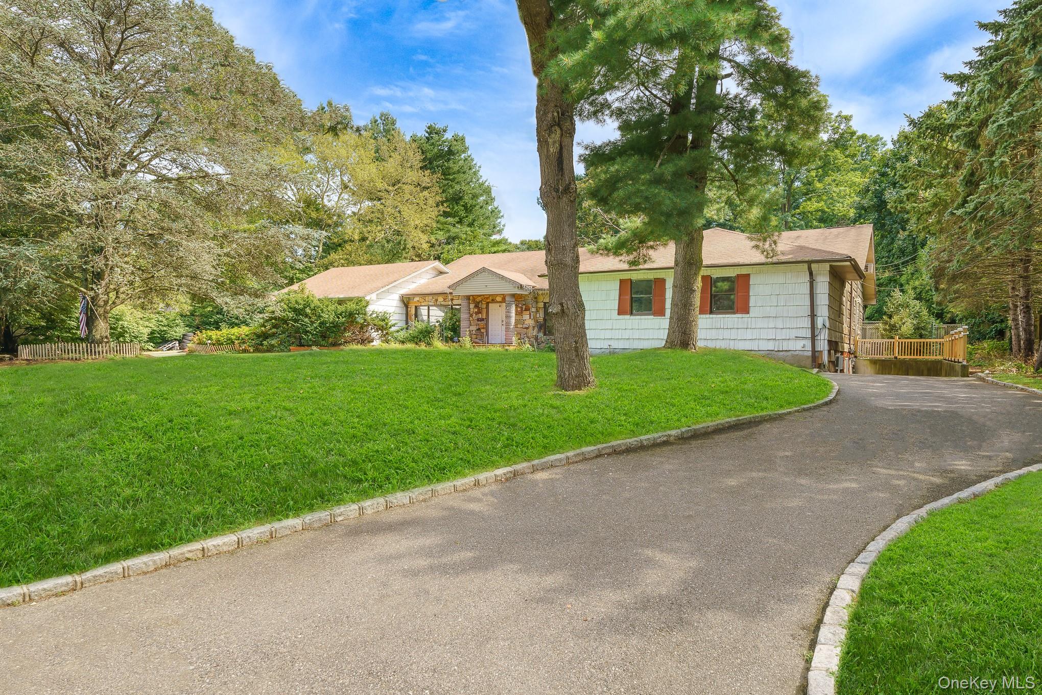 4 Rose Court