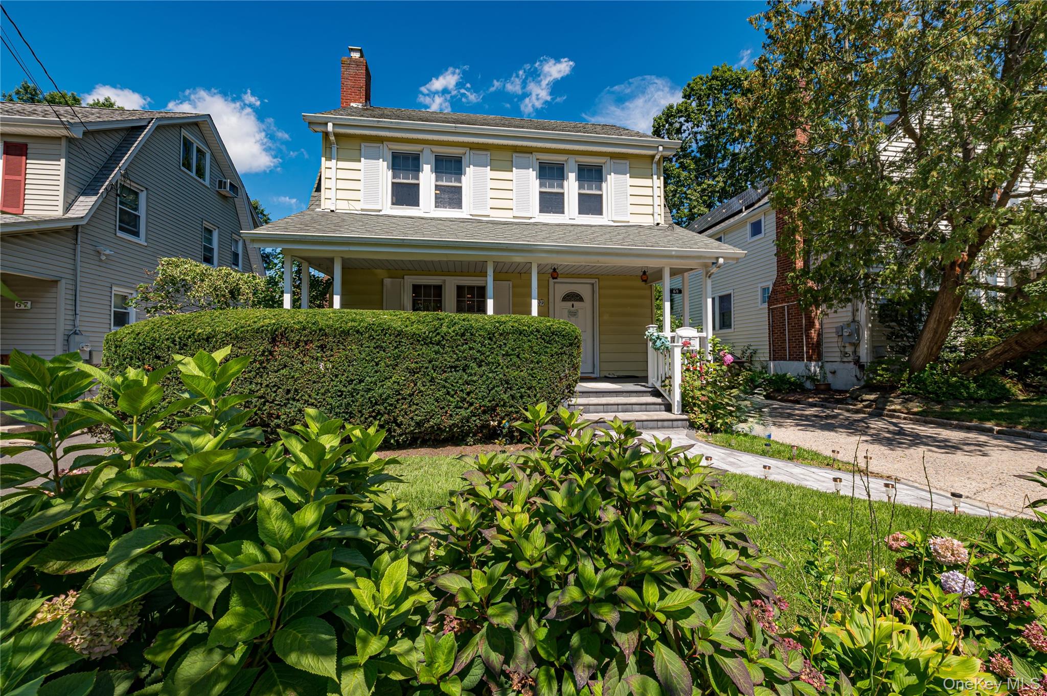 69 Bar Beach Road