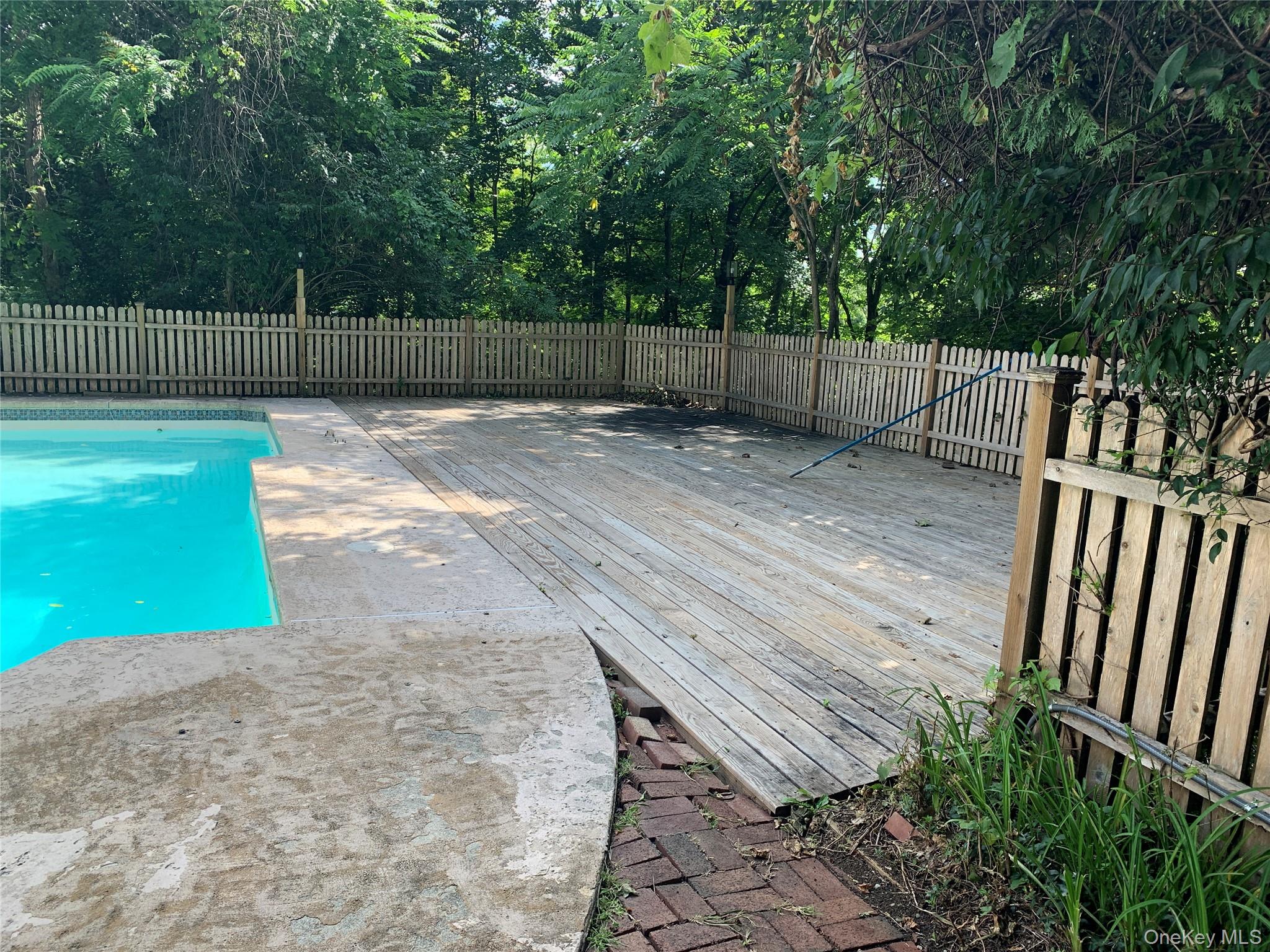 Deck