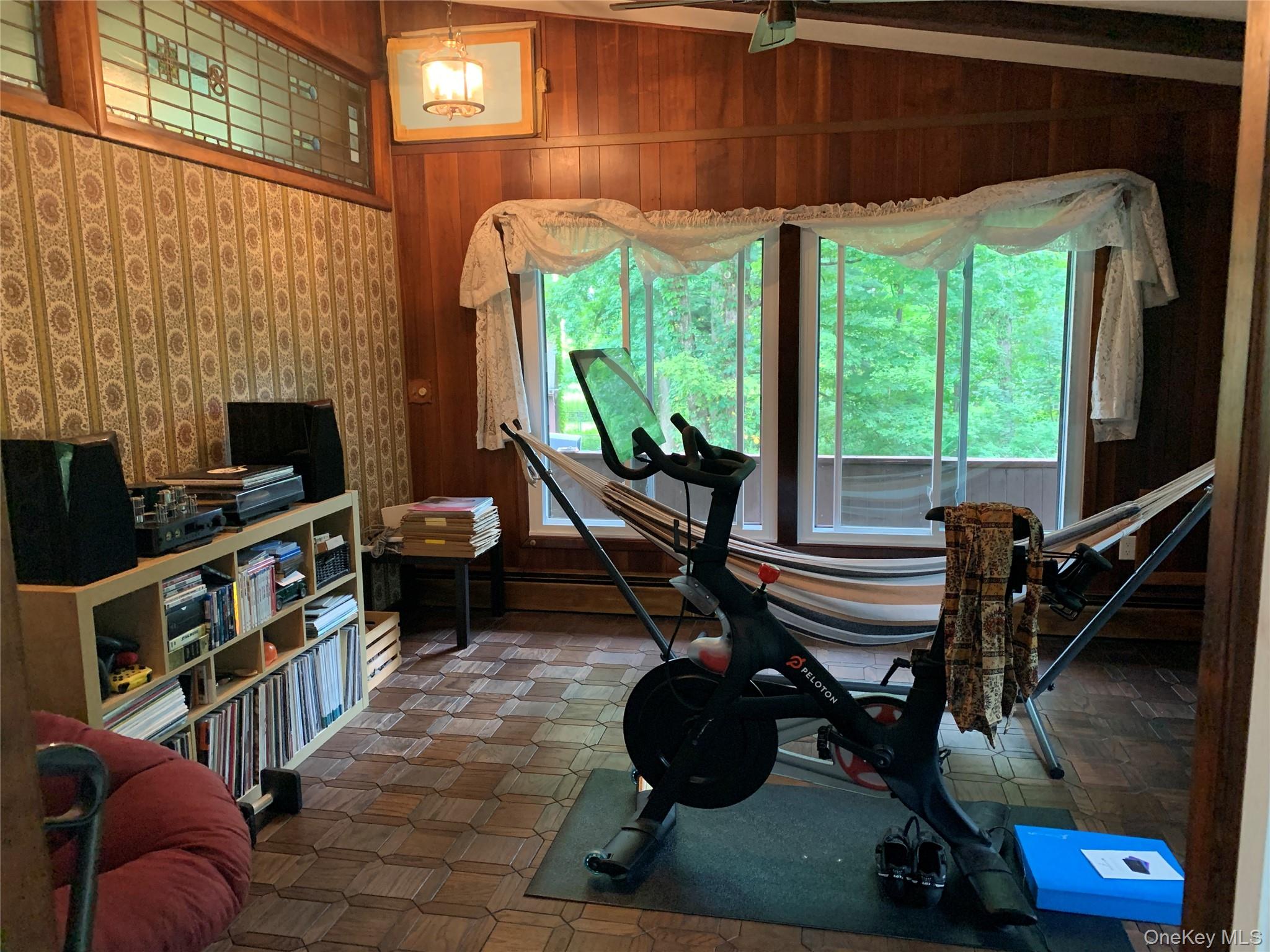 Bonus Room