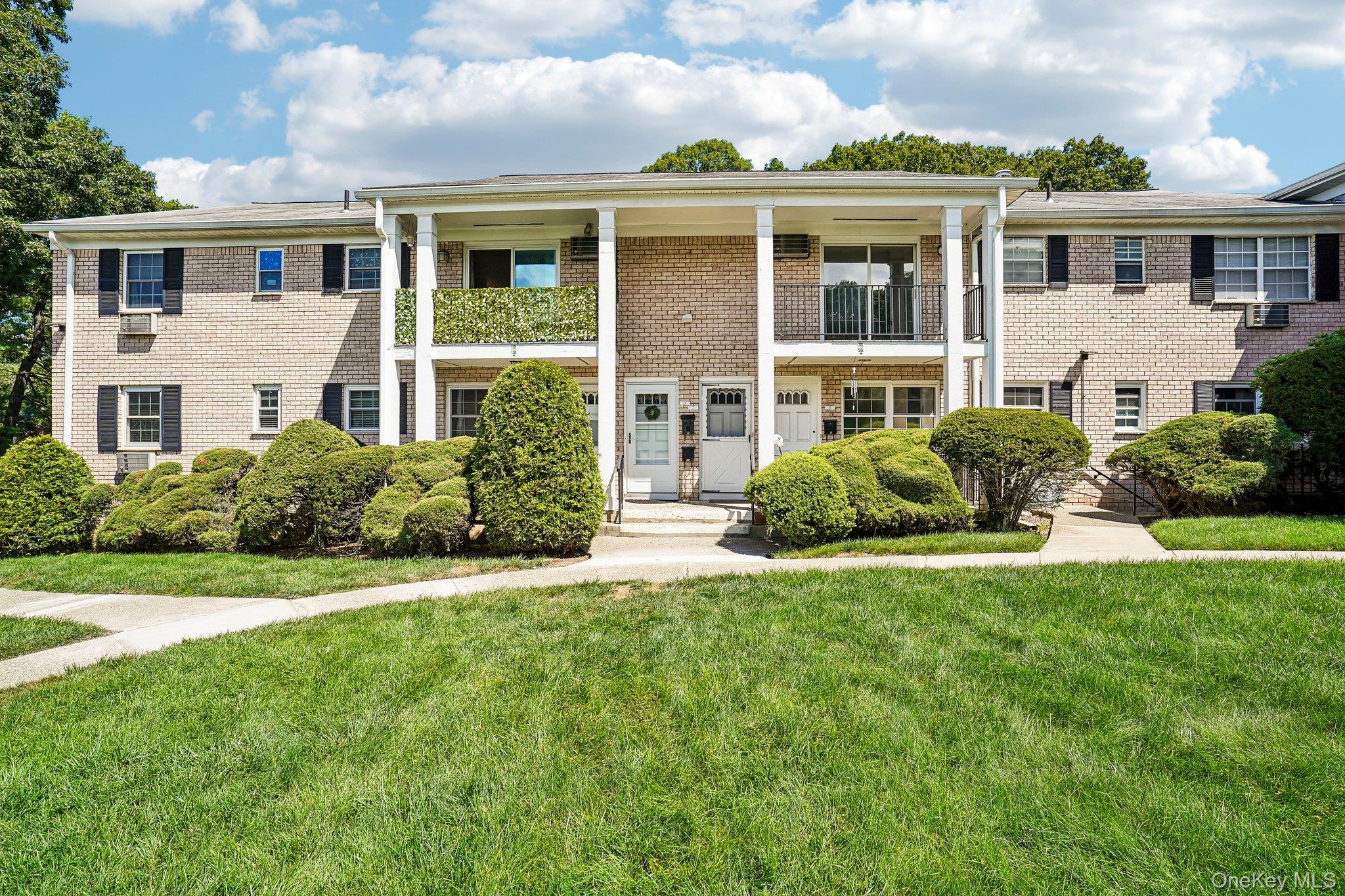 15 Doxbury Lane