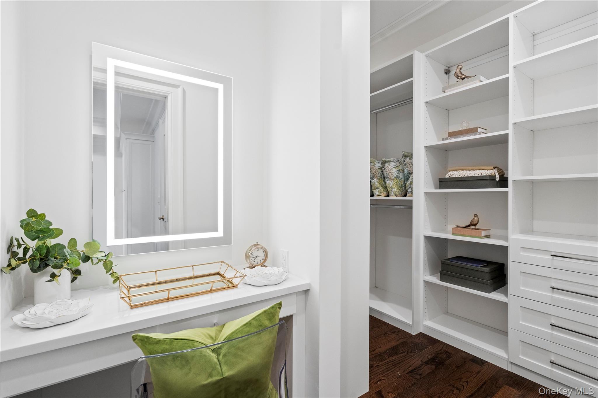 Closet
