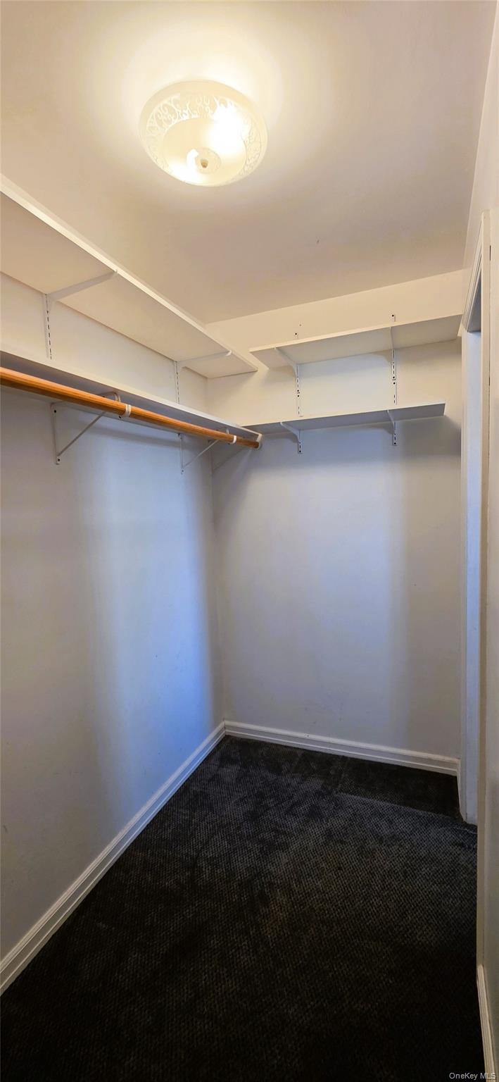 Walk-In Closets