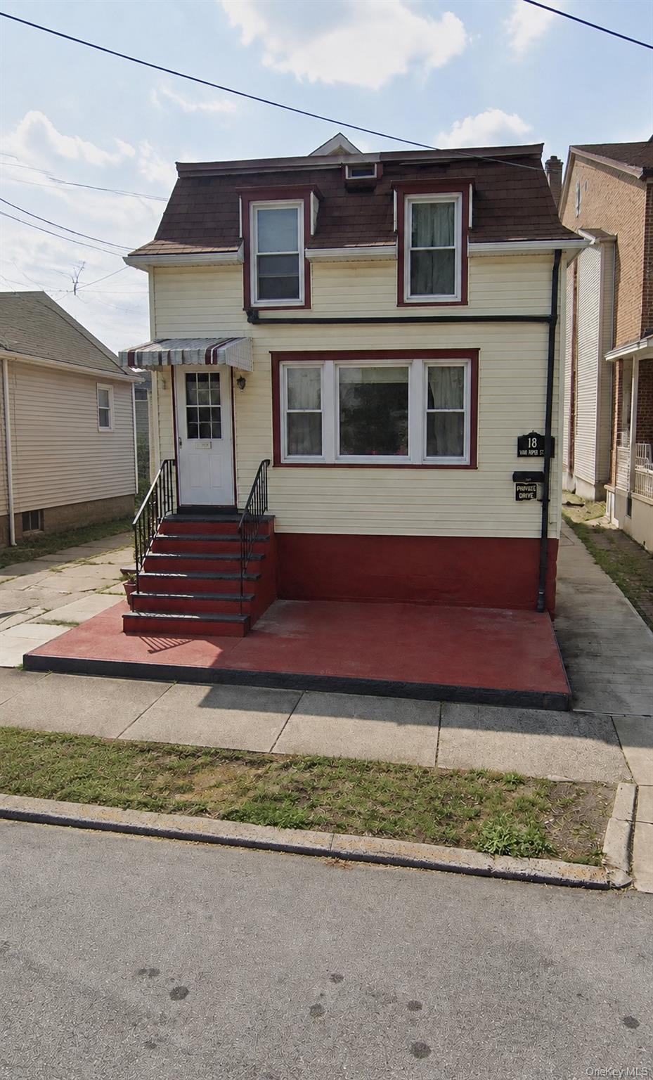18 Van Riper Street