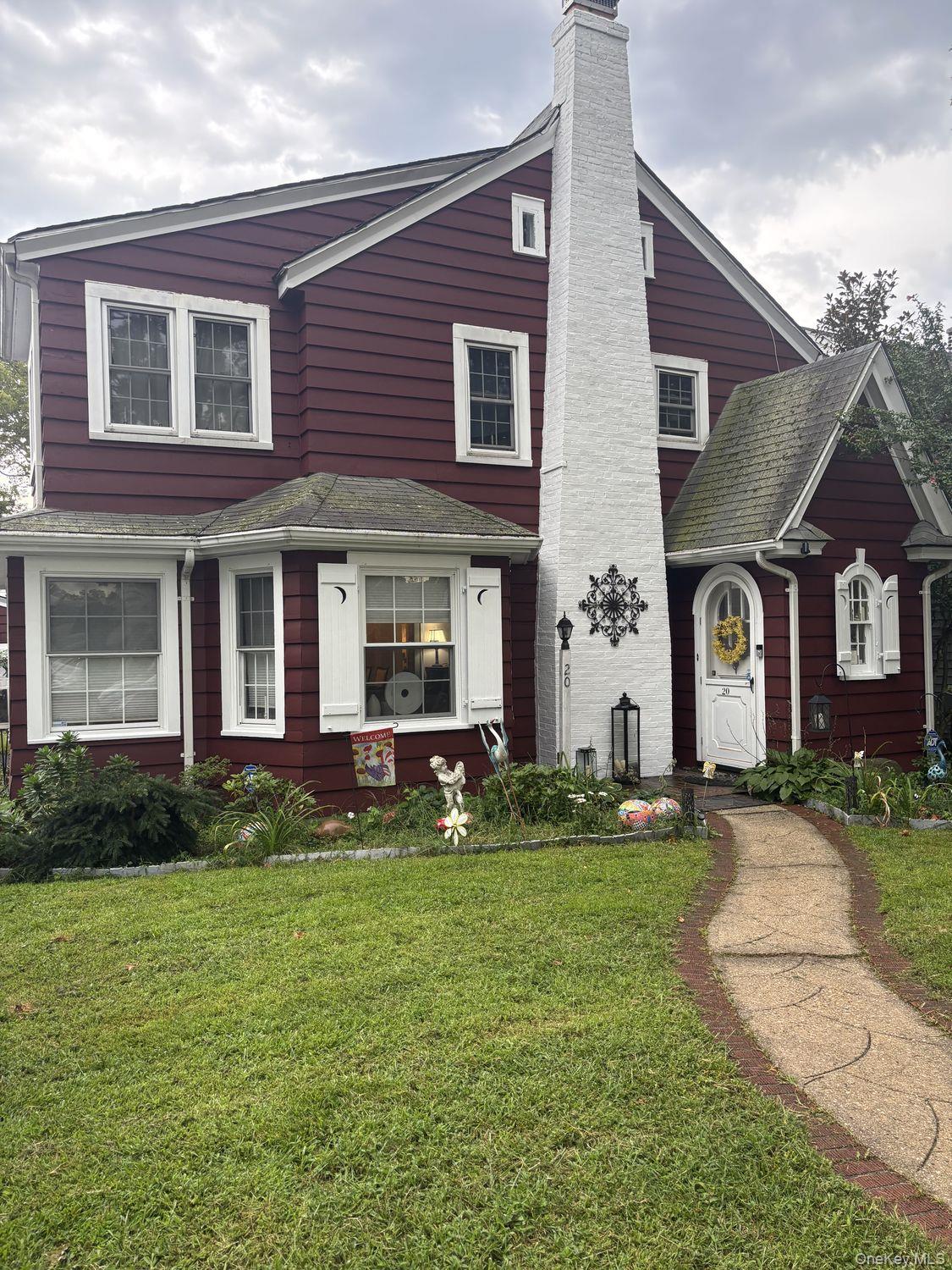 20 Huron Road