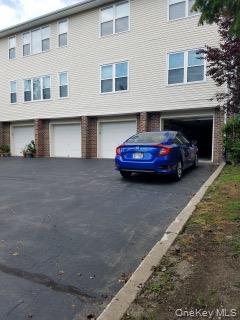 18 Deer Ct Drive