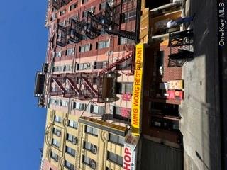 61 Mott Street