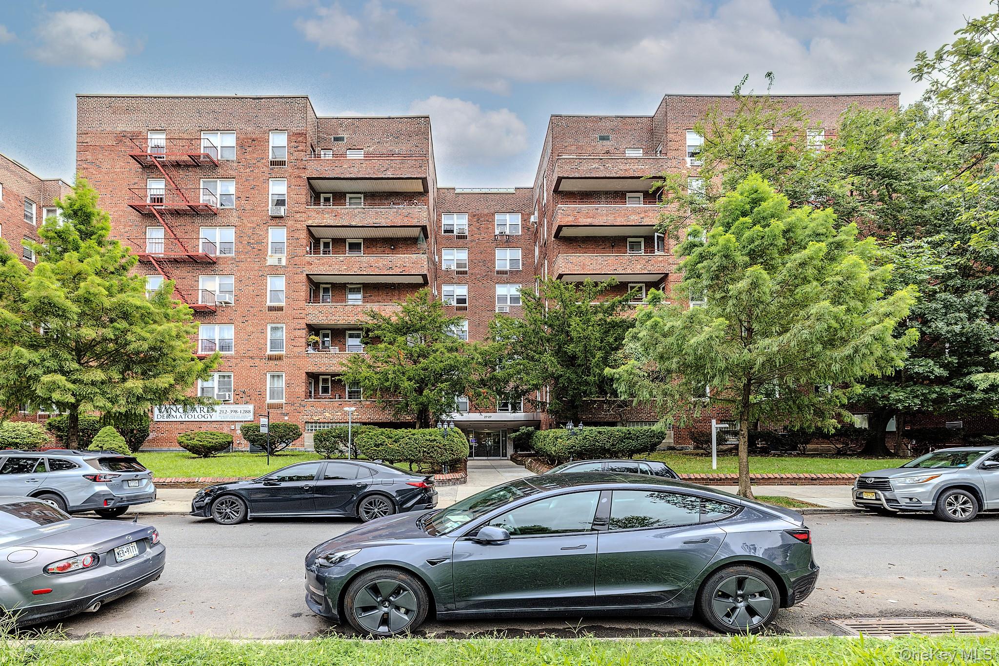 2727 Ocean Parkway
