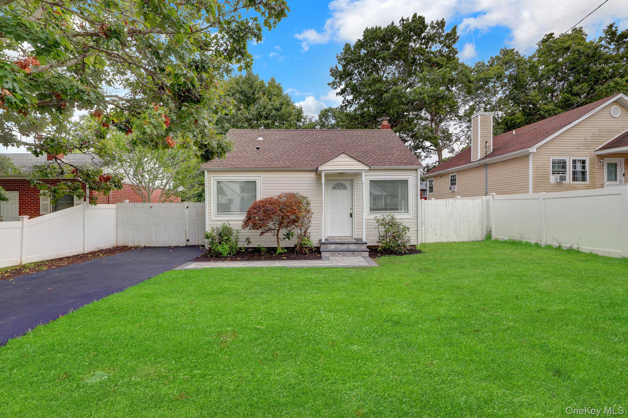 386 Tallwood Drive