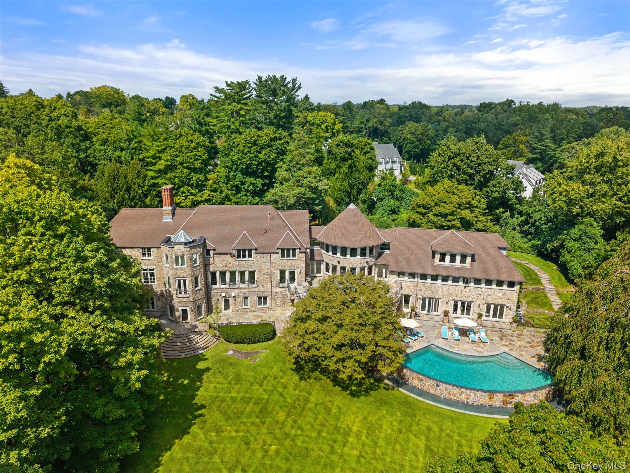383 Woodlands Road