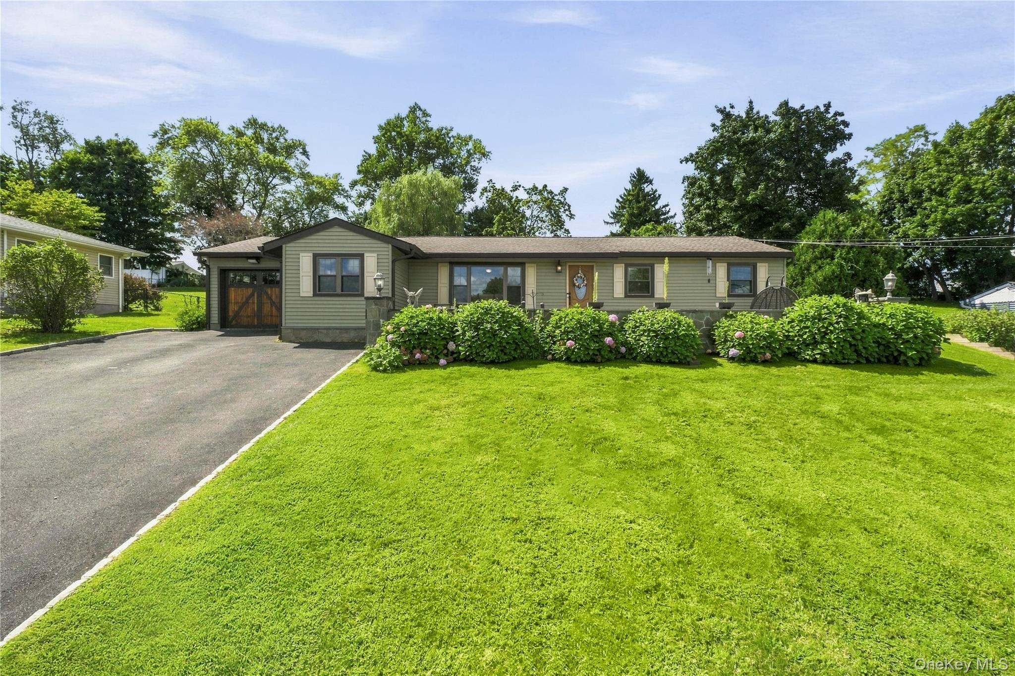 28 Hilltop Drive