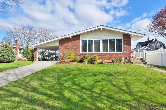 10 Pickwick Drive