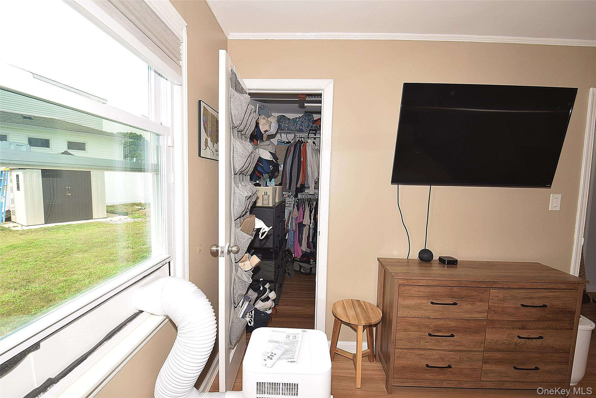 Walk-In Closets