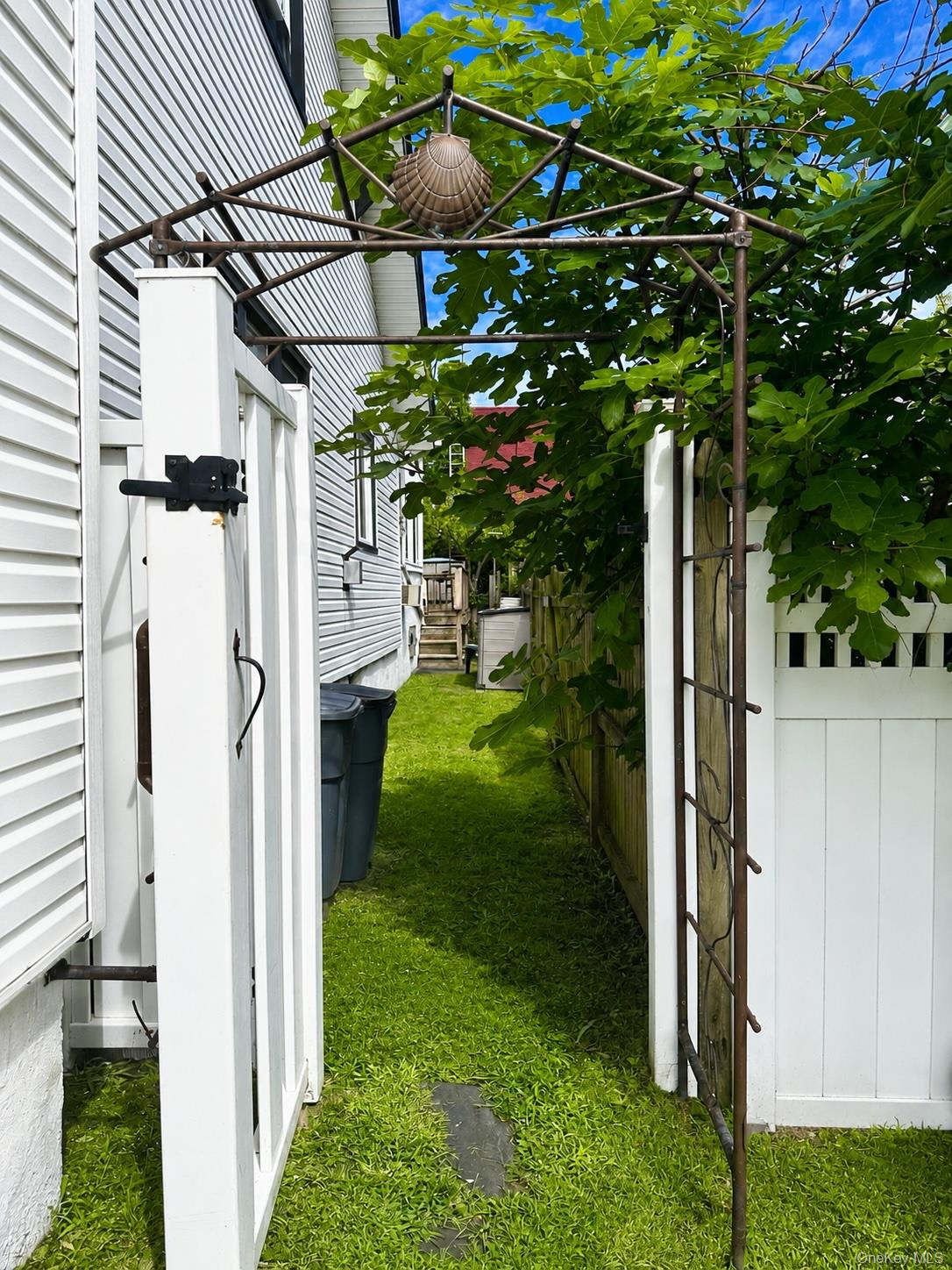 Photo 26