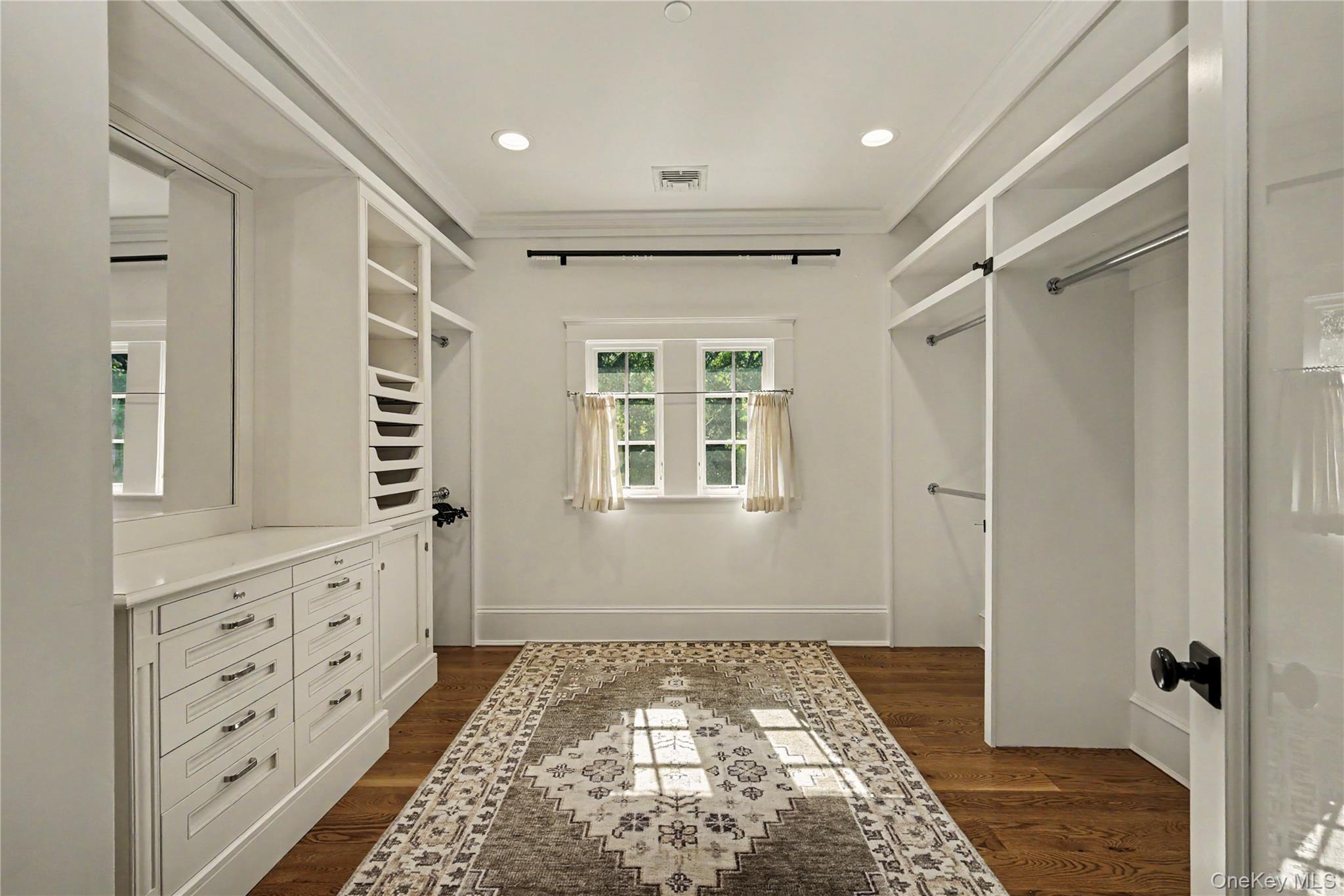 Walk-In Closets