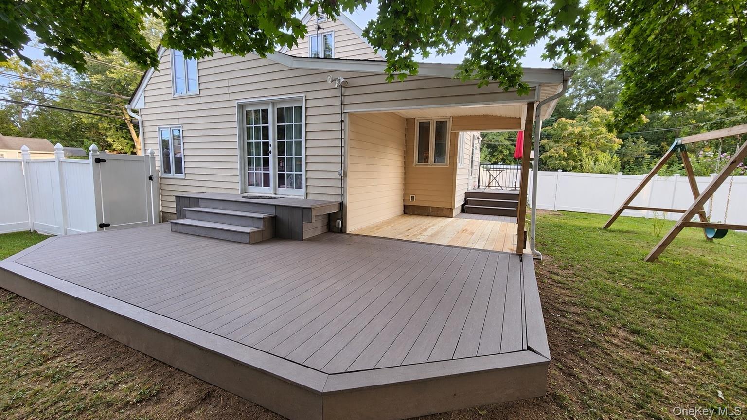 Deck