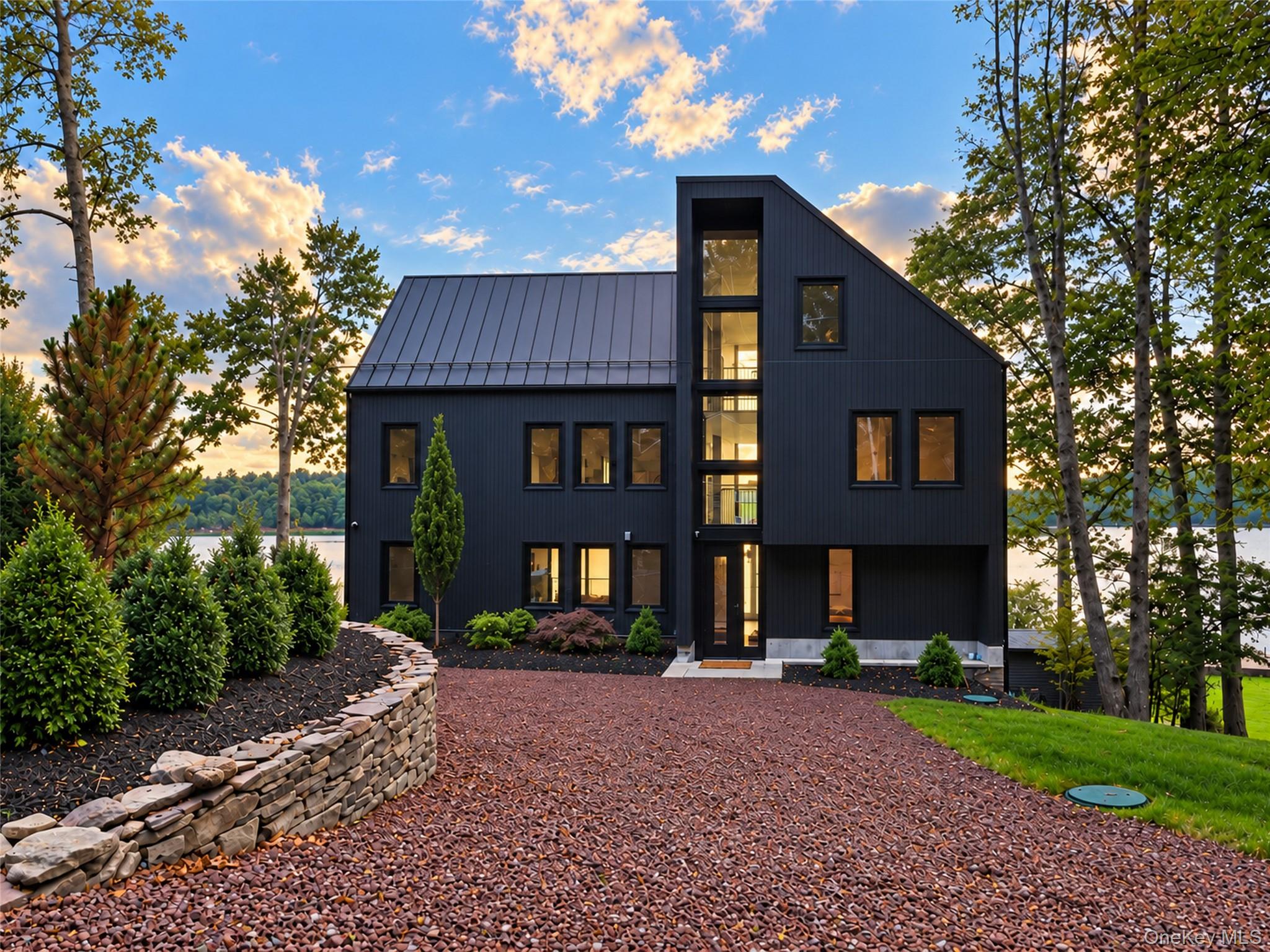 129 Starlight Road