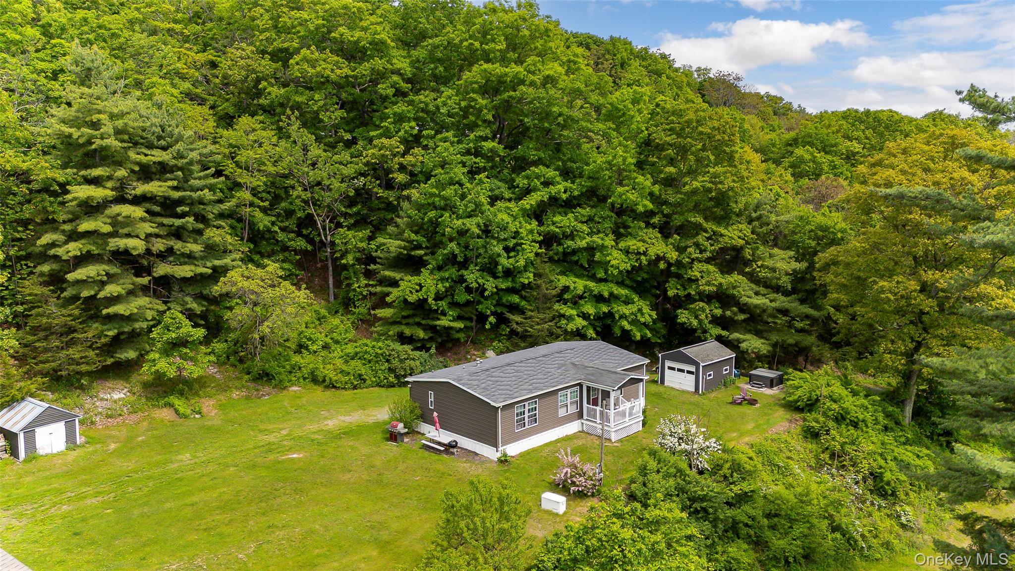 559 Lake Road