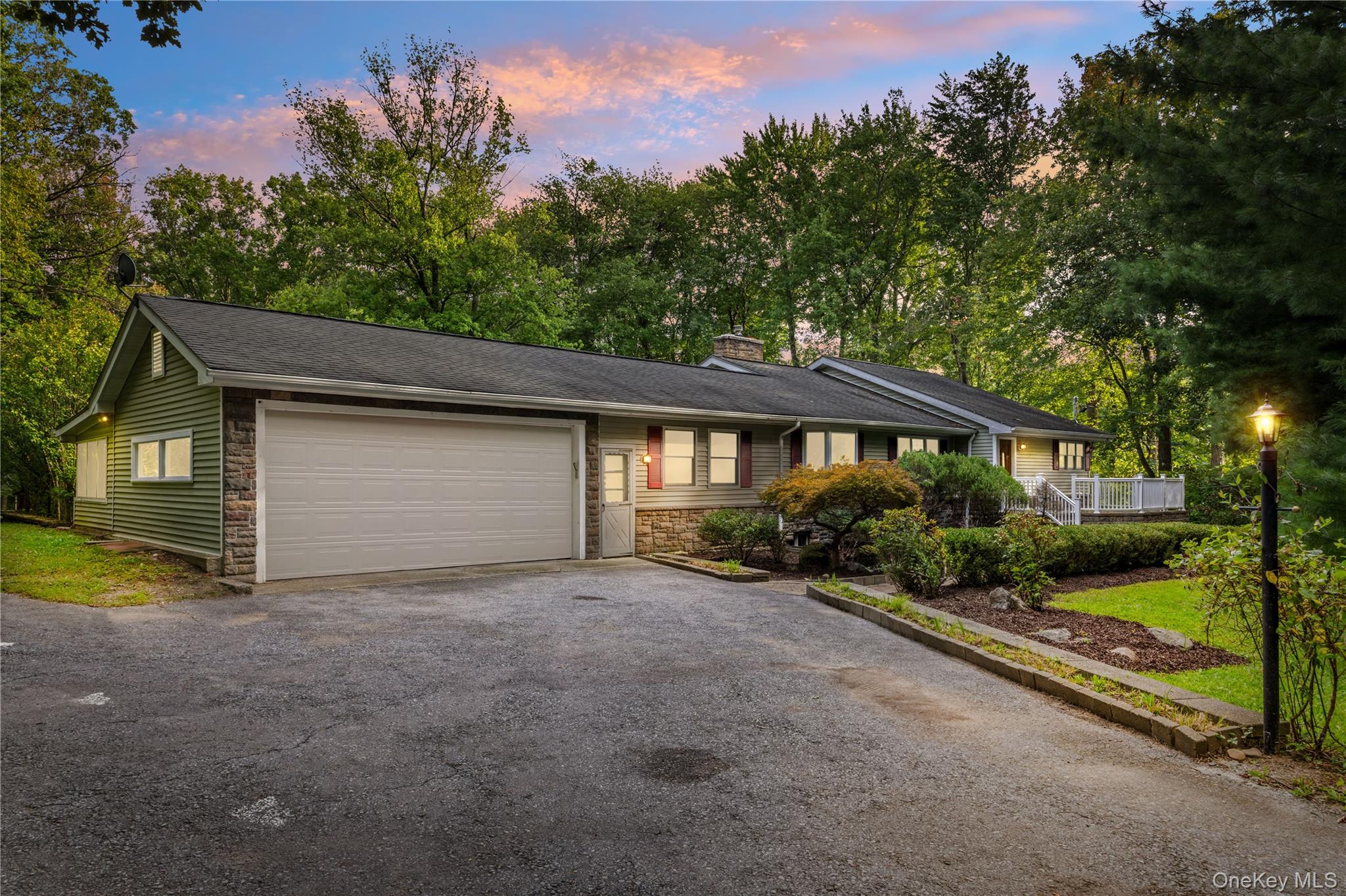 48 Theresa Boulevard