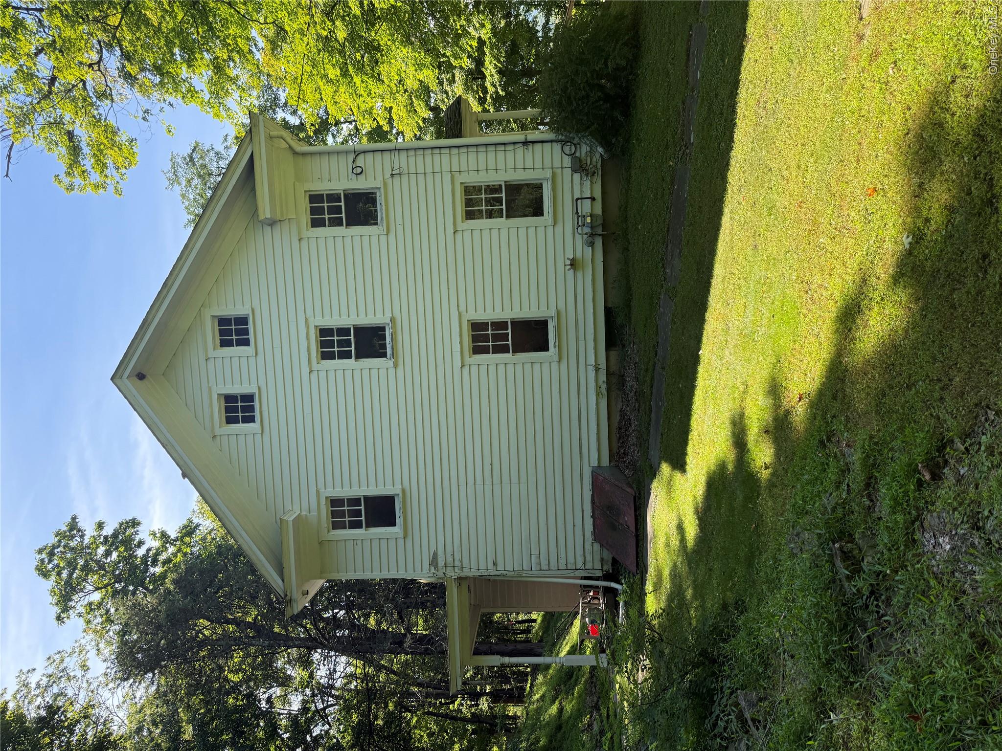 Photo 25