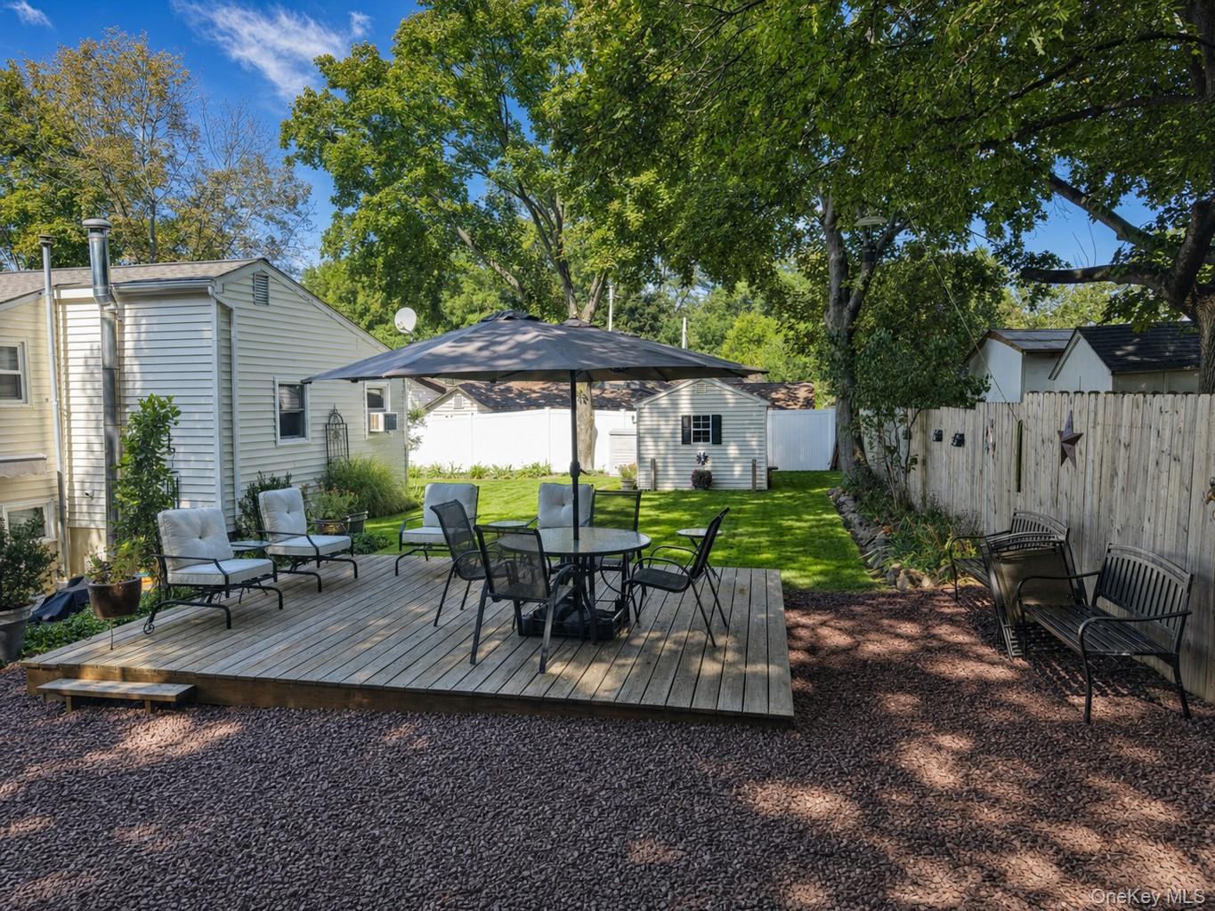 Deck