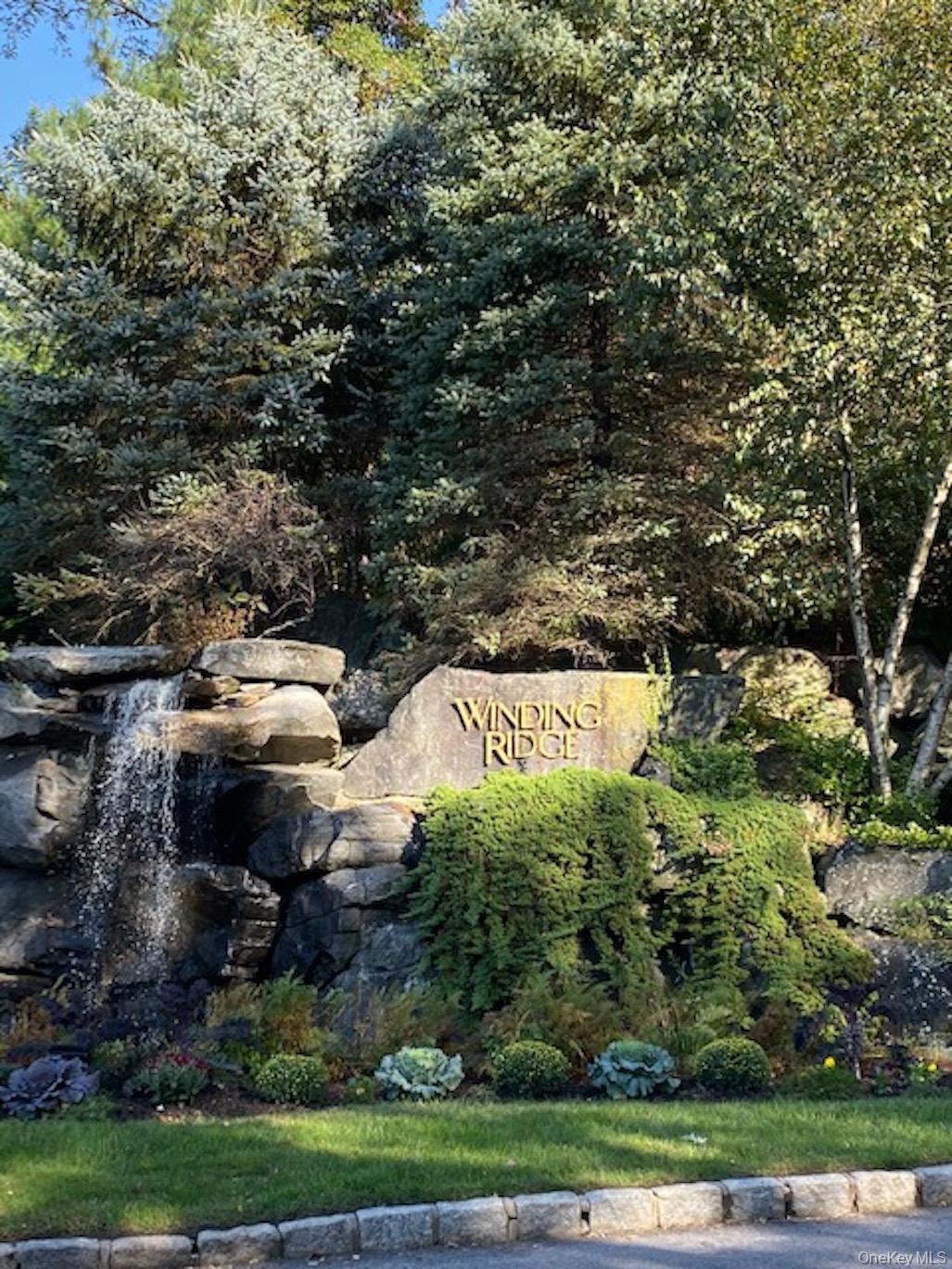 51 Winding Ridge Road