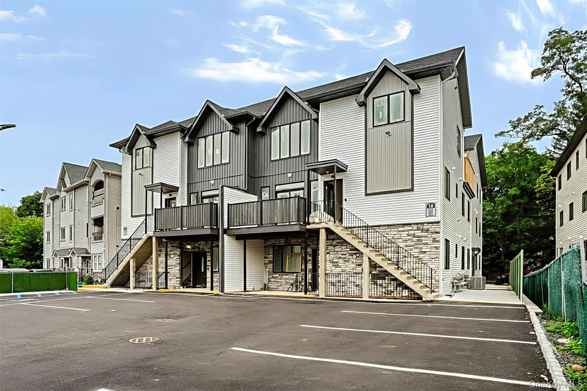 16 Phyllis Terrace