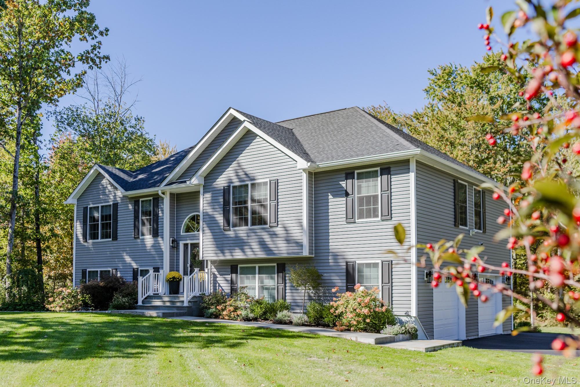 327 Commons Road