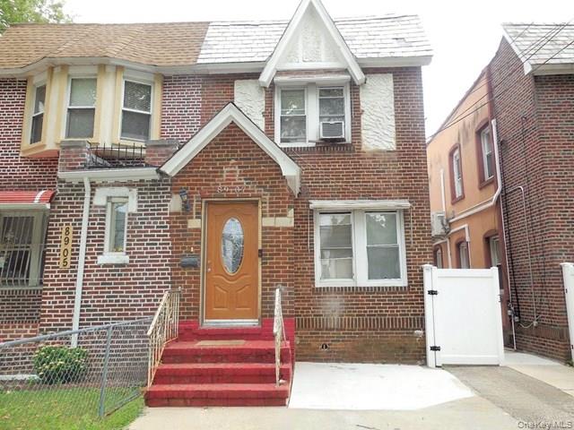 89-07 Vanderveer Street