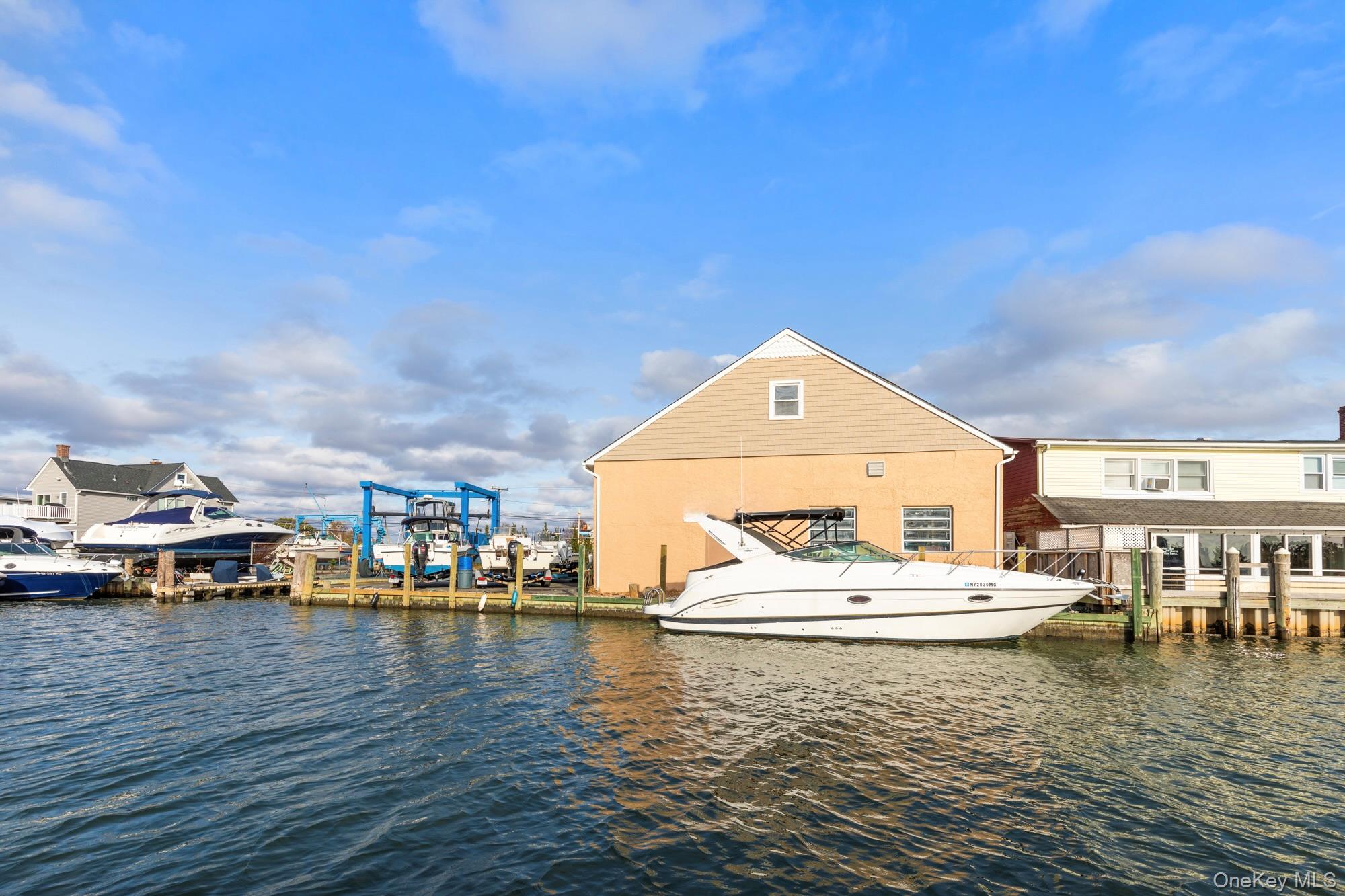 Dock