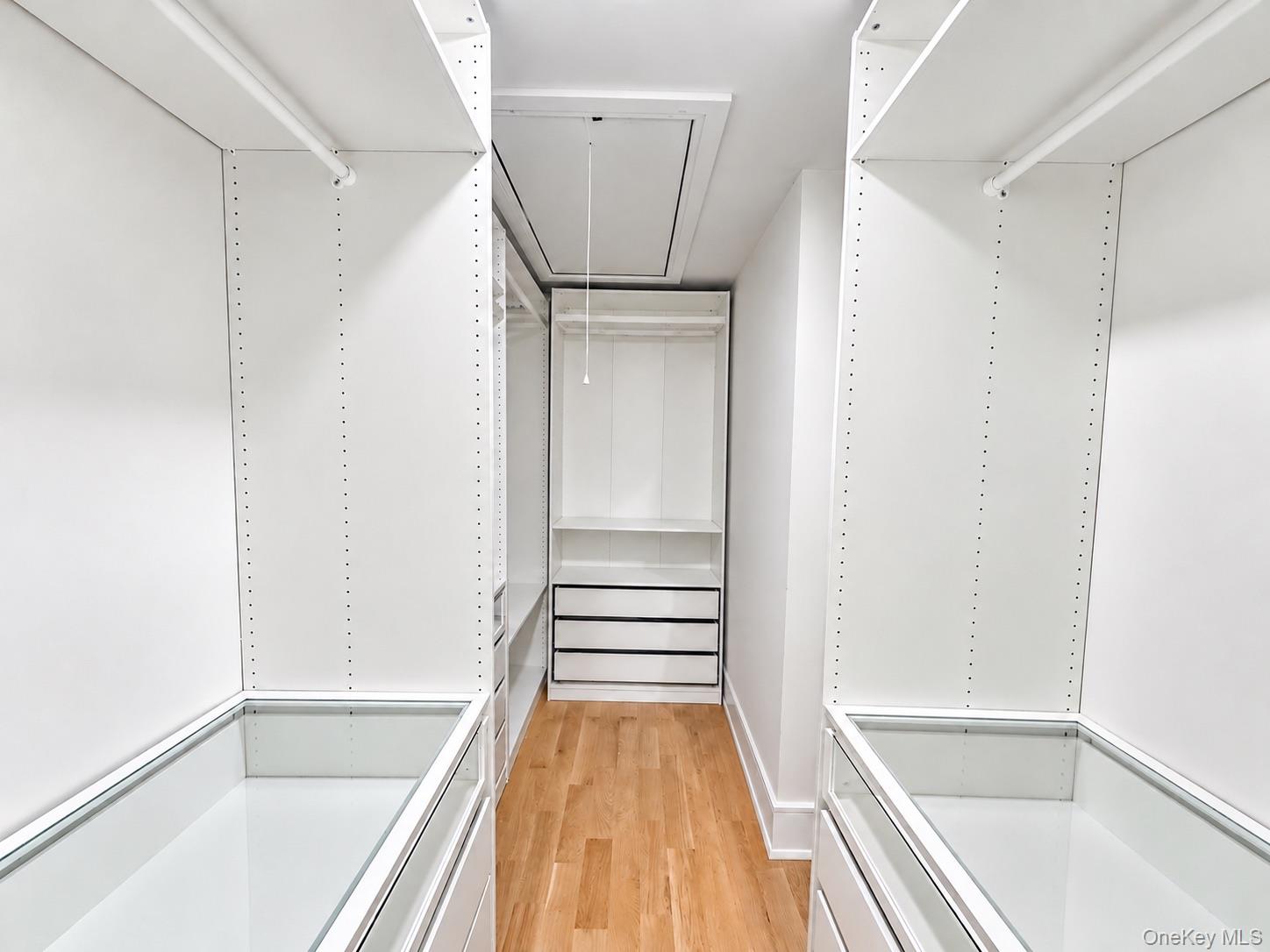 Walk-In Closets