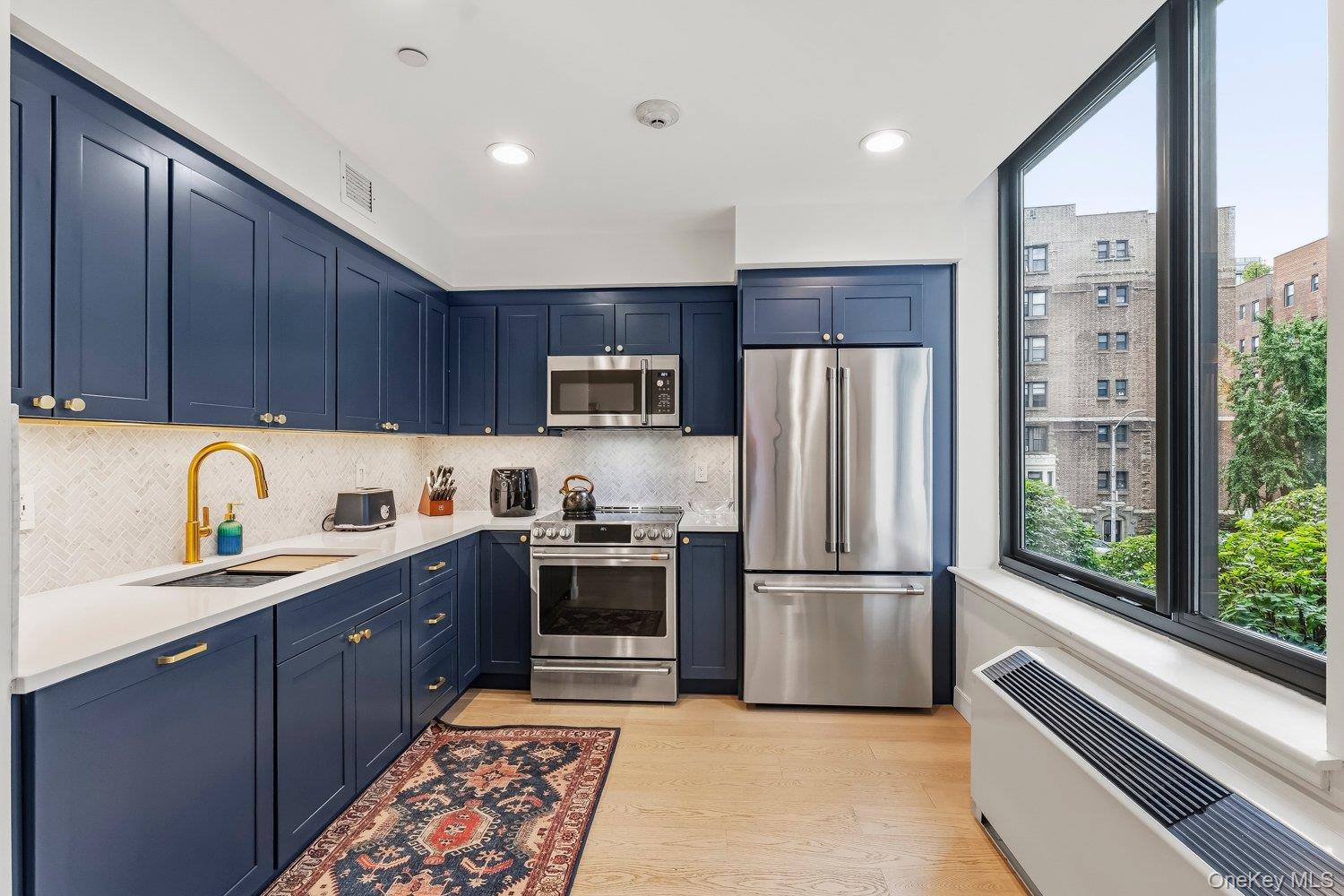 10 City Place