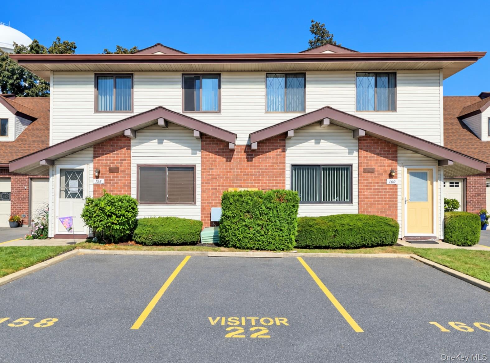 160 Cambridge Drive