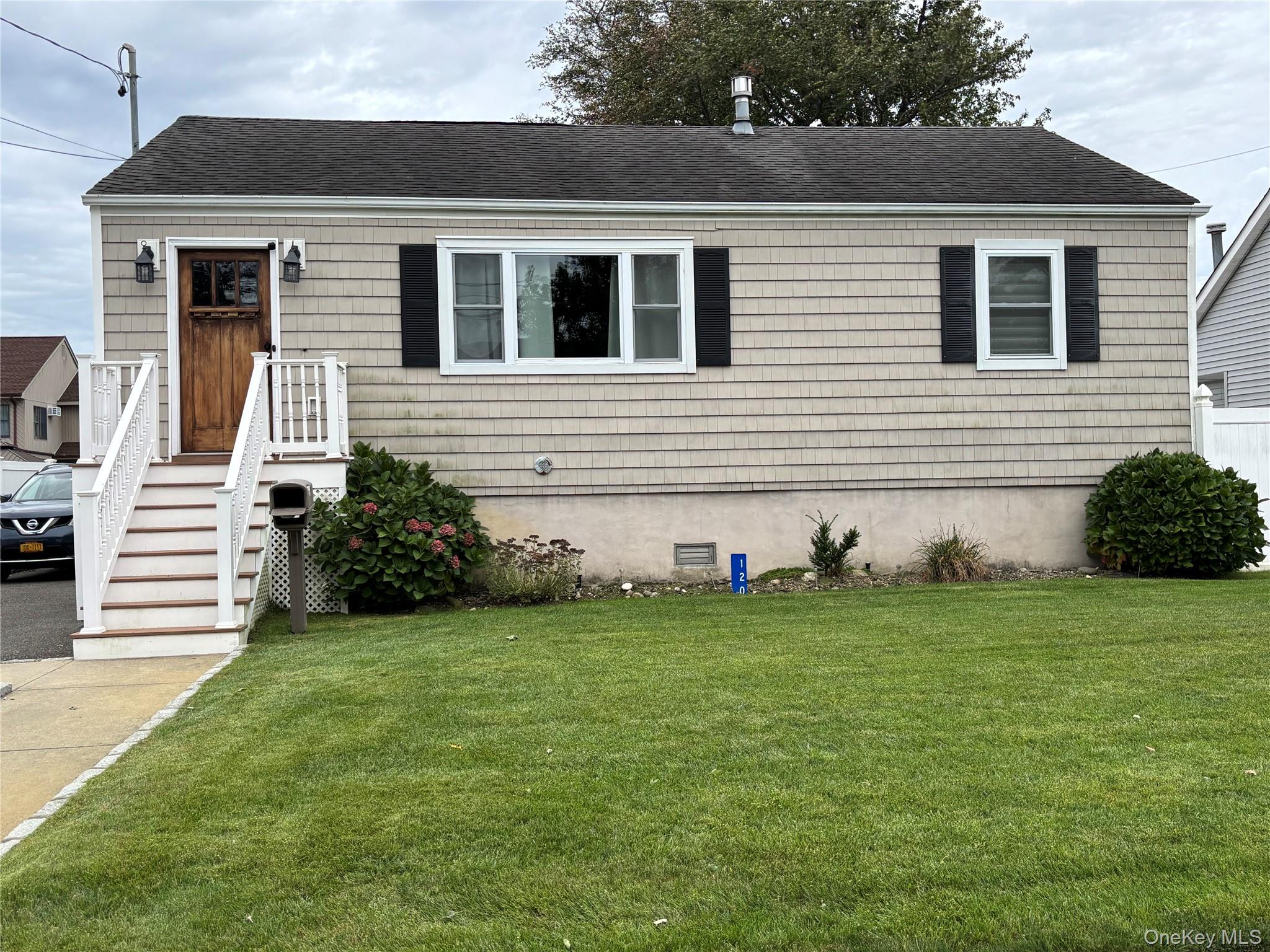 120 Lincoln Place