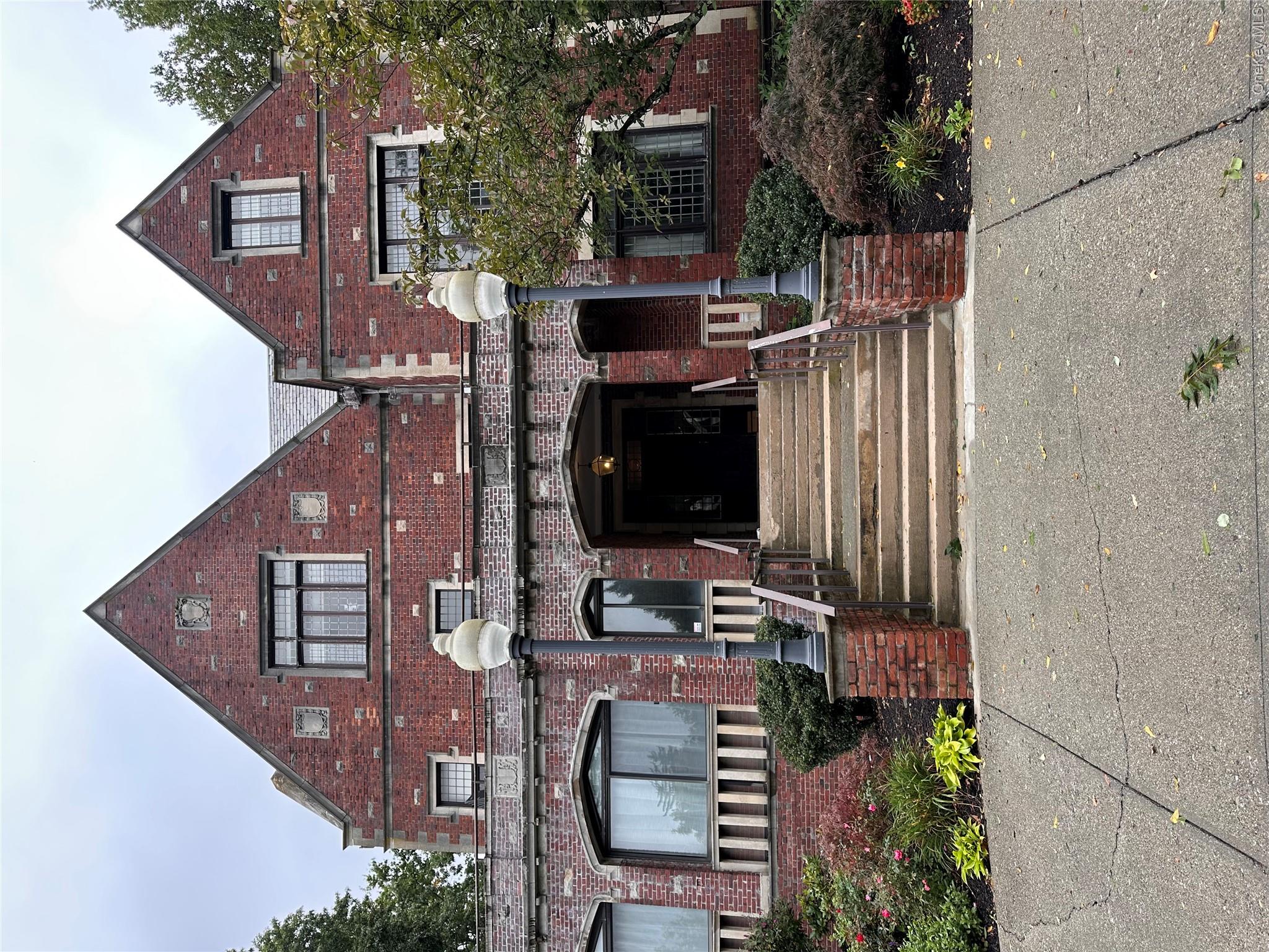 3 Beecher Lane