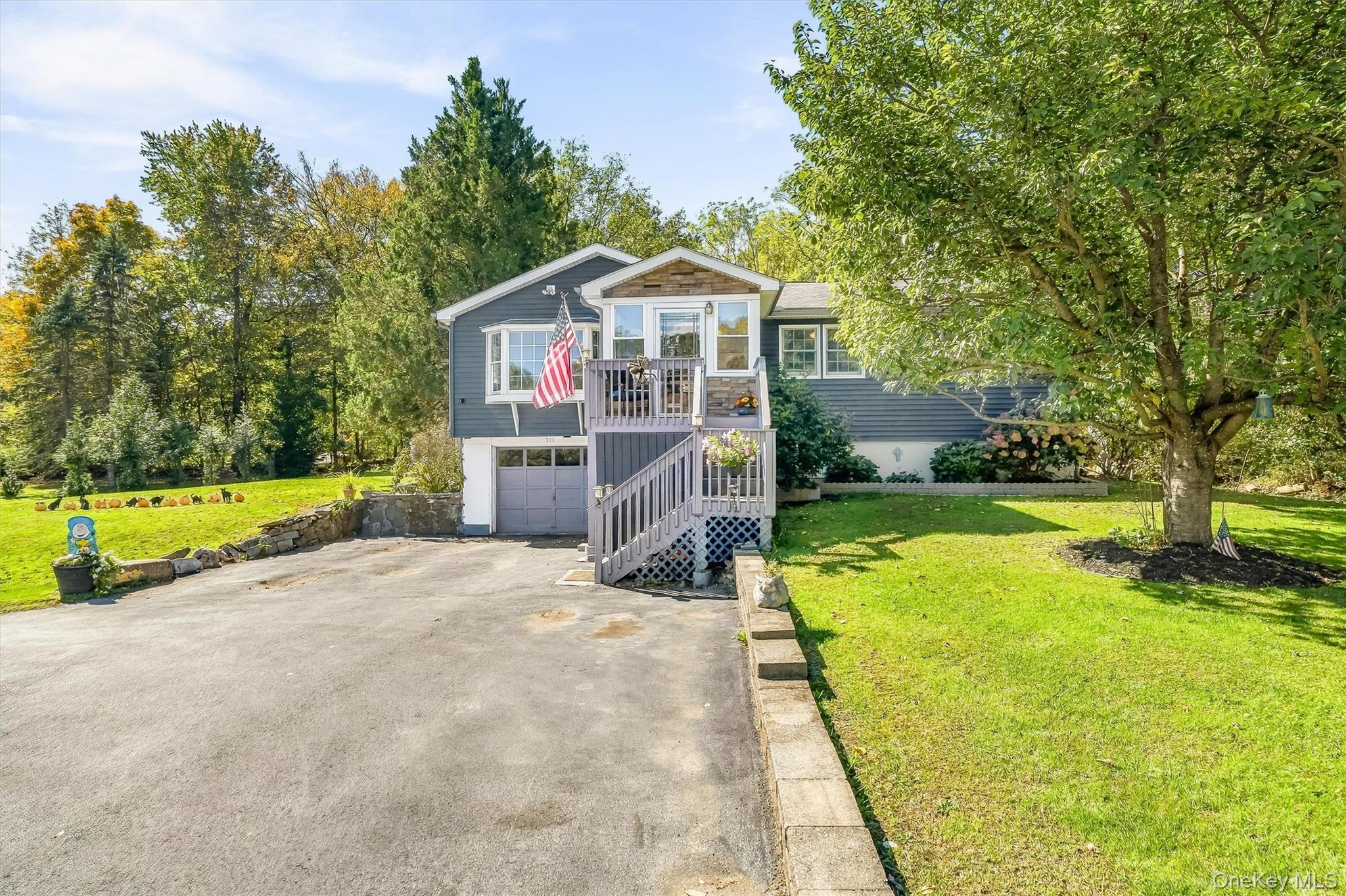 311 Howells Road