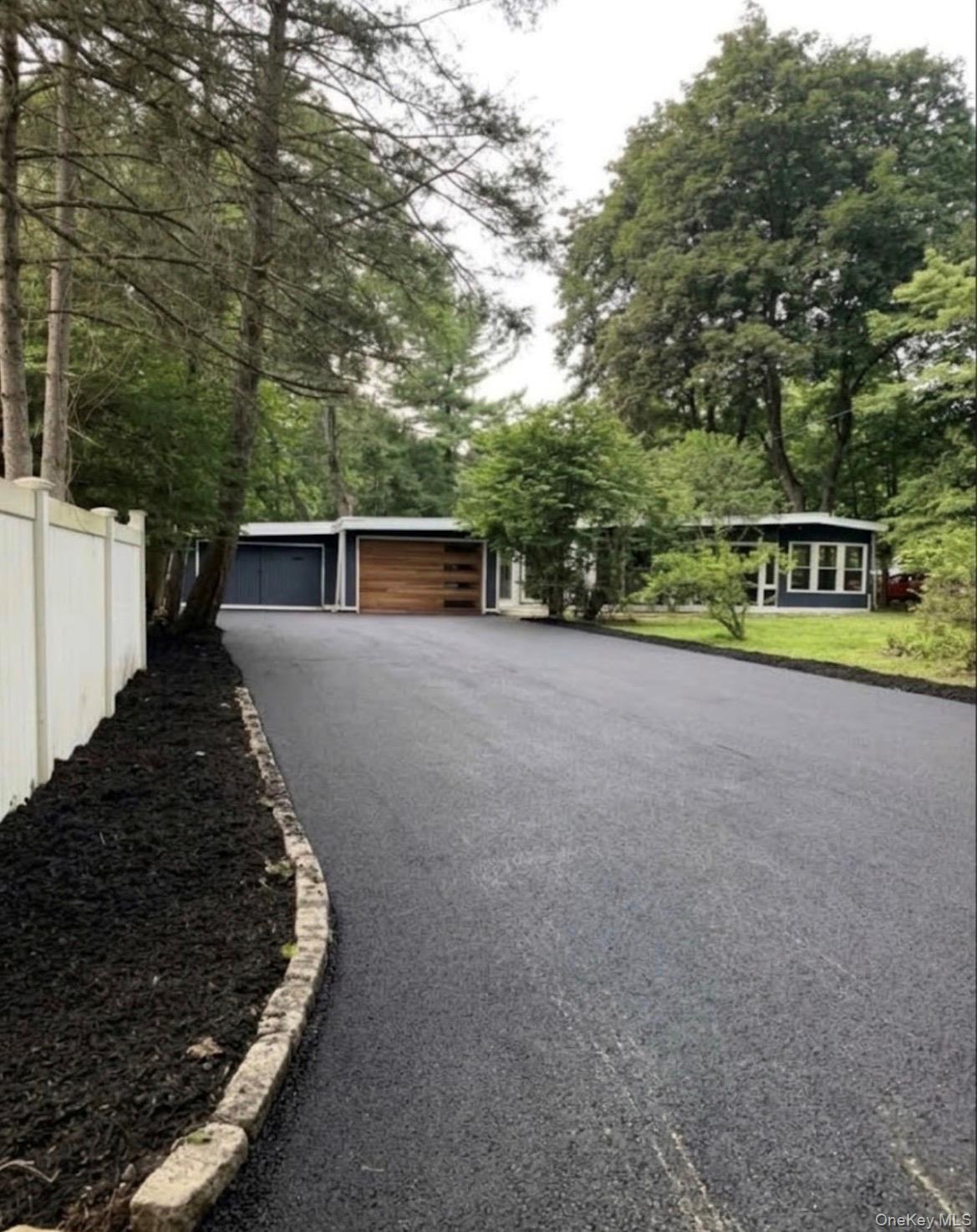 215 Cleveland Drive