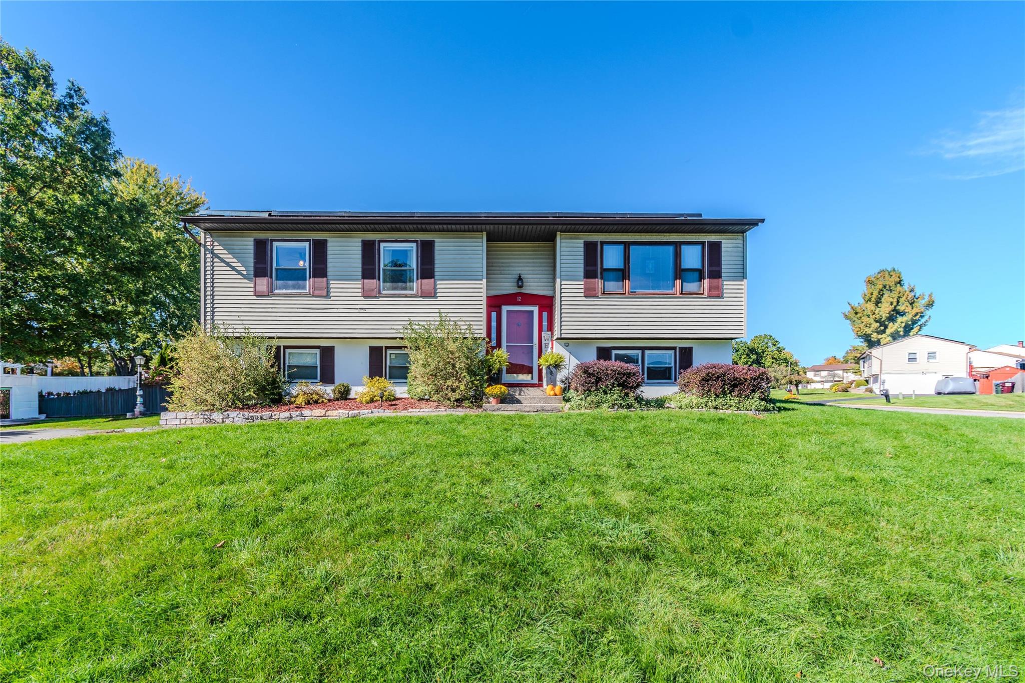 12 Winchester Way