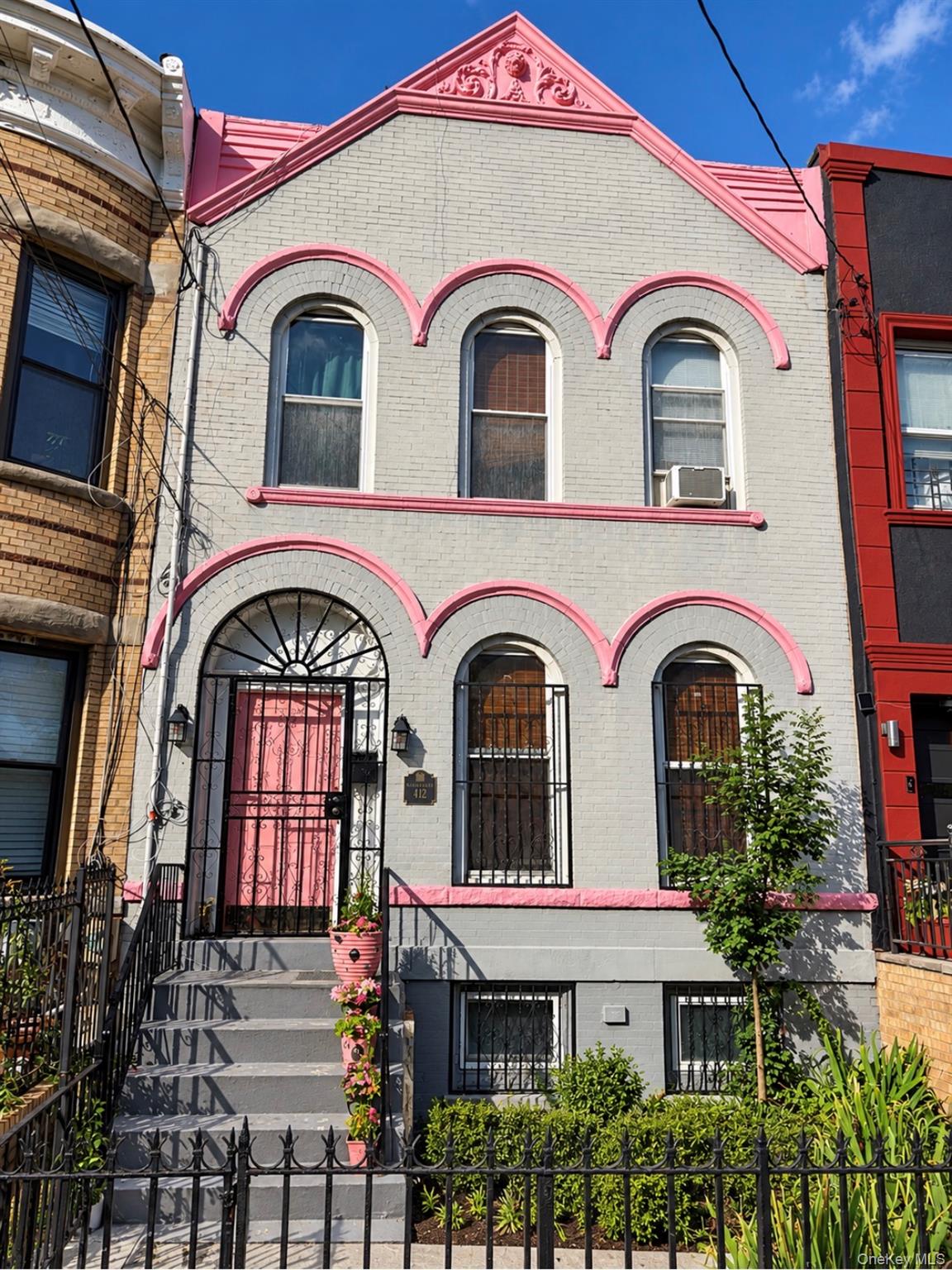 412 Miller Avenue
