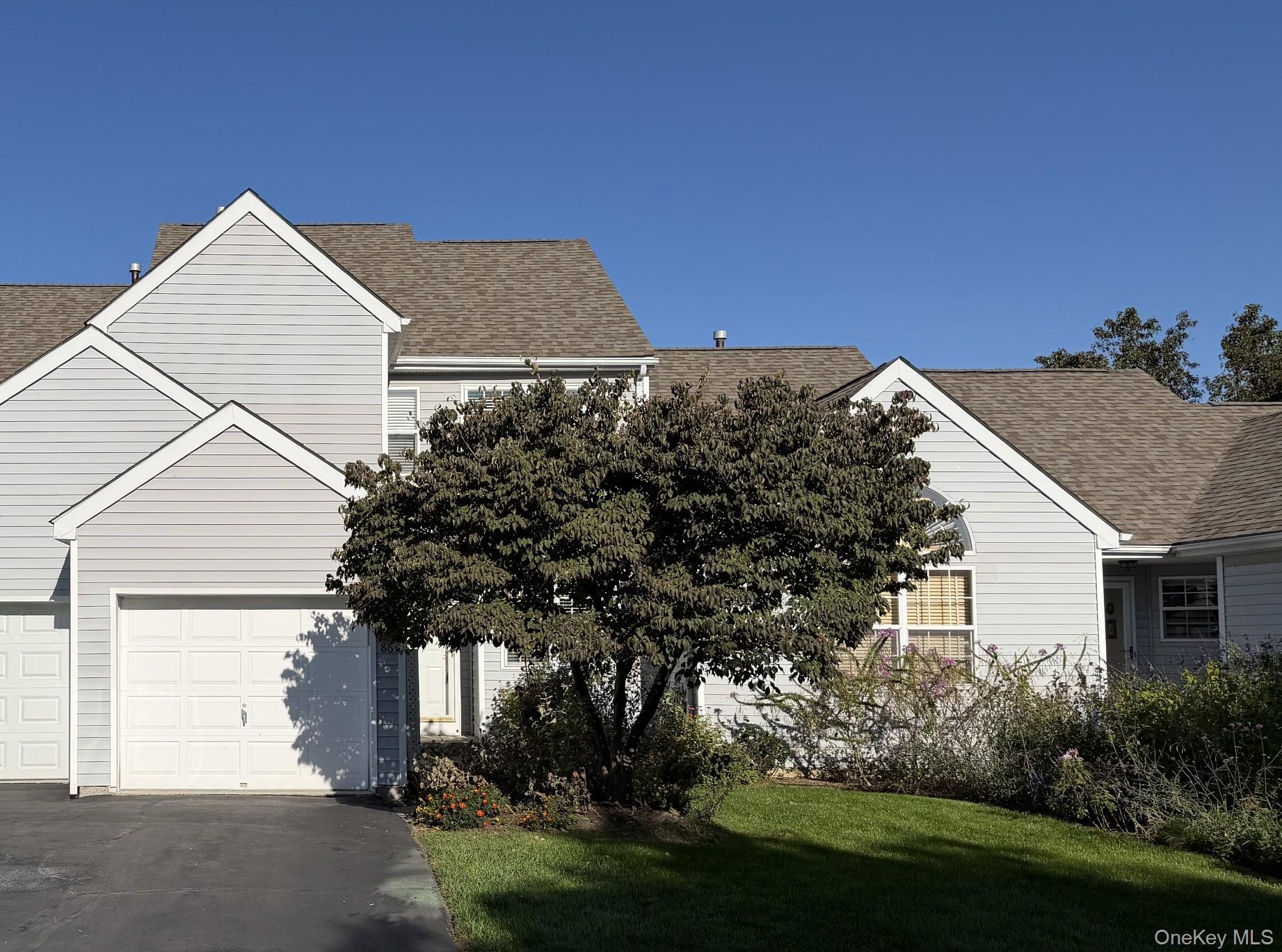 86 Turnberry Court