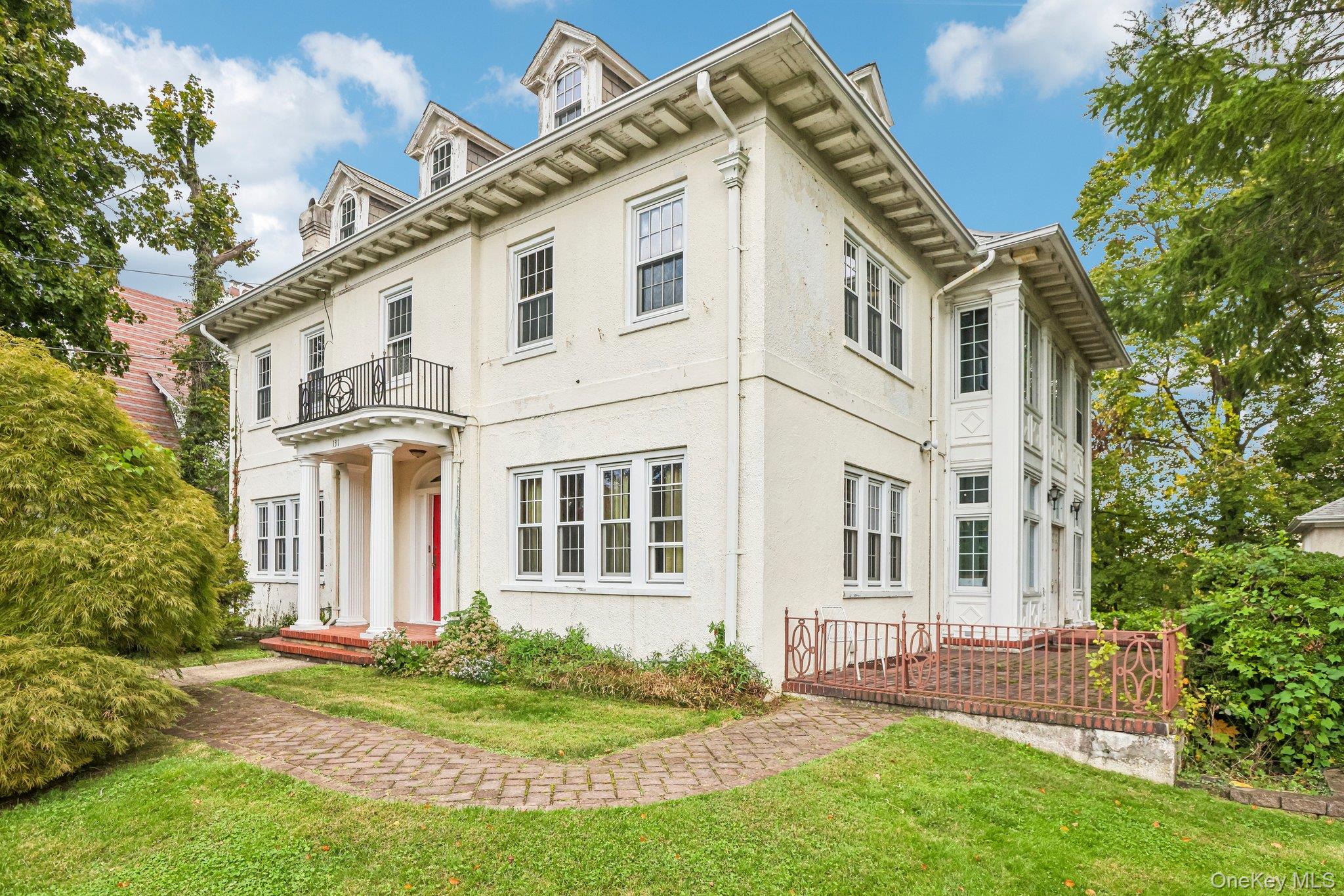 131 Esplanade