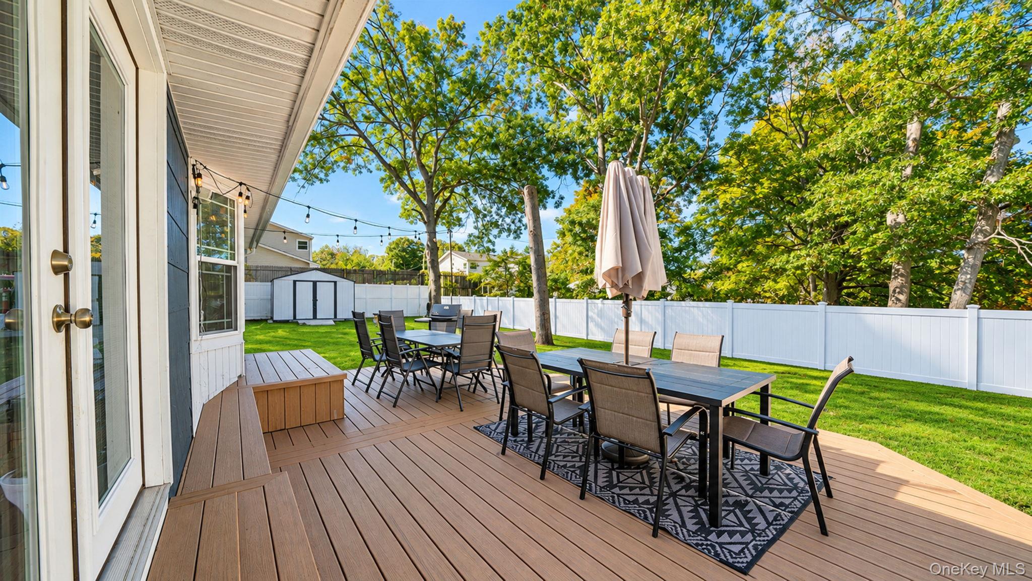 Deck