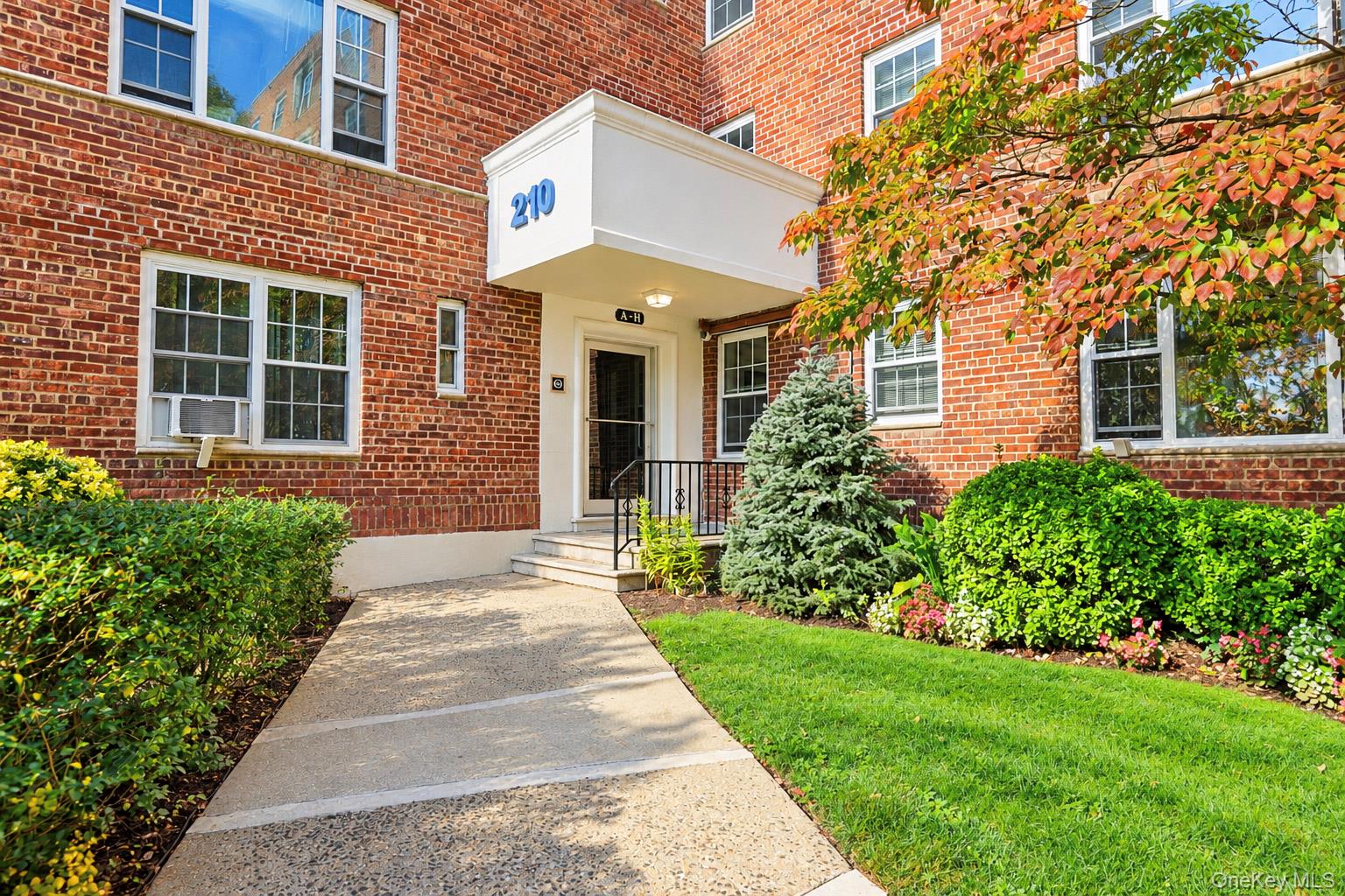 210 Pelham Road