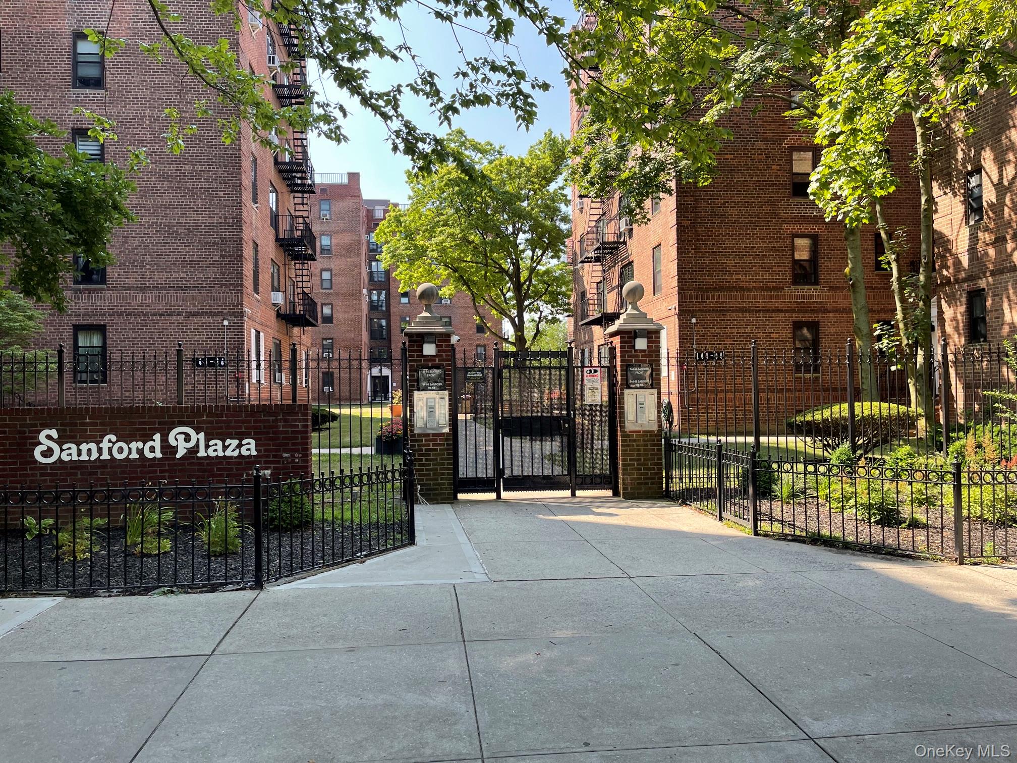 144-54 Sanford Avenue