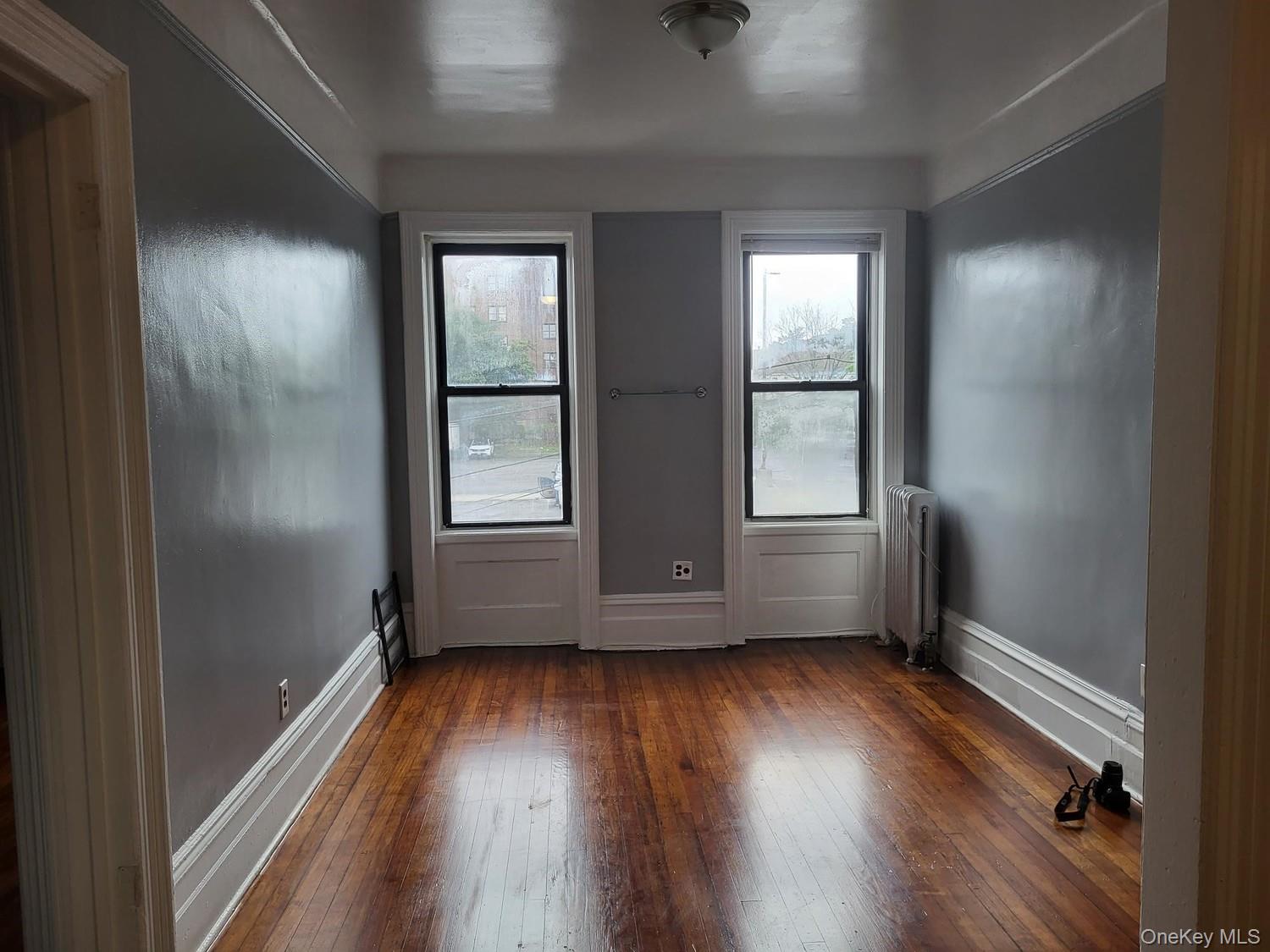 145 4th Ave. Avenue