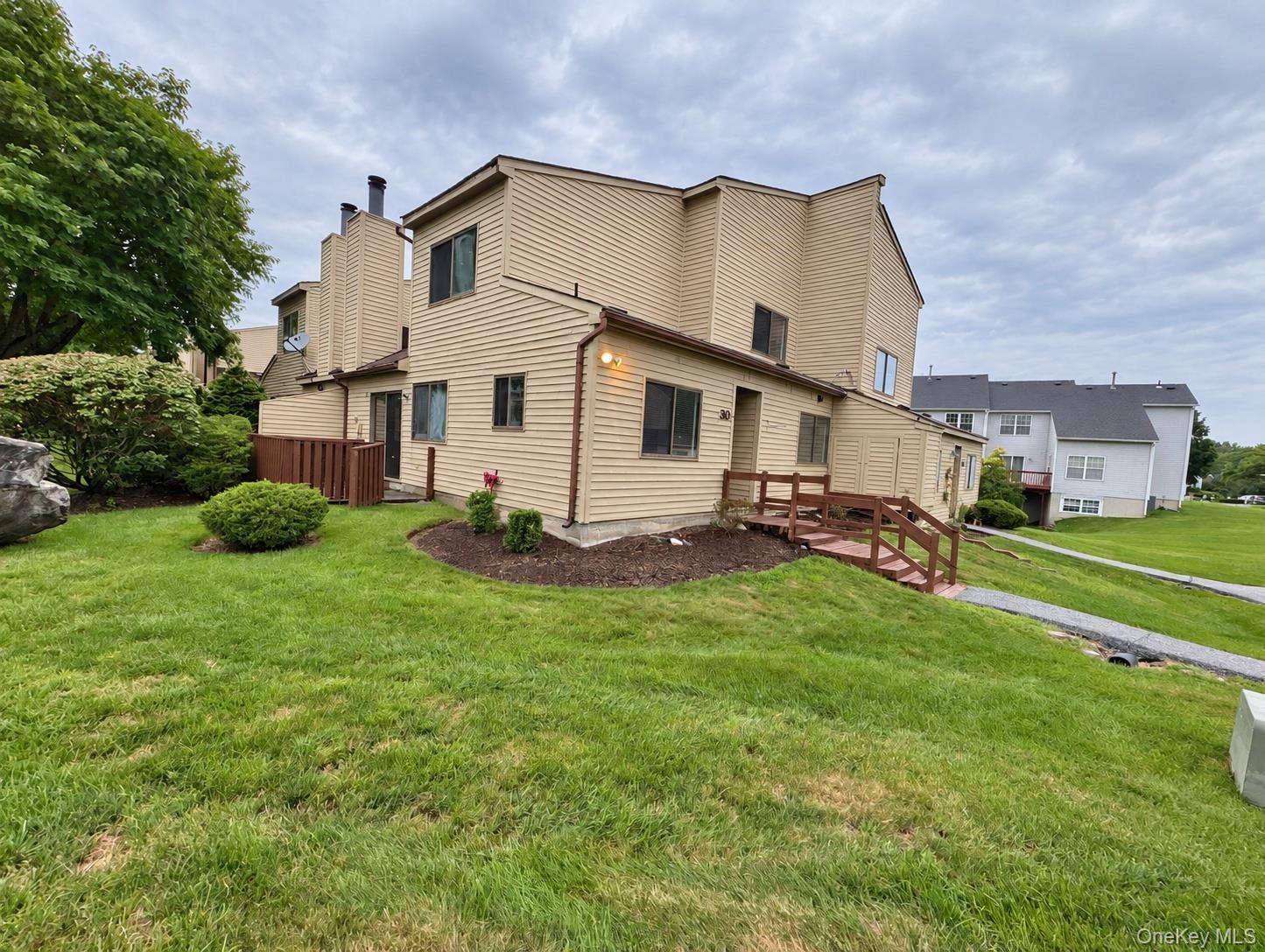 30 Sycamore Court