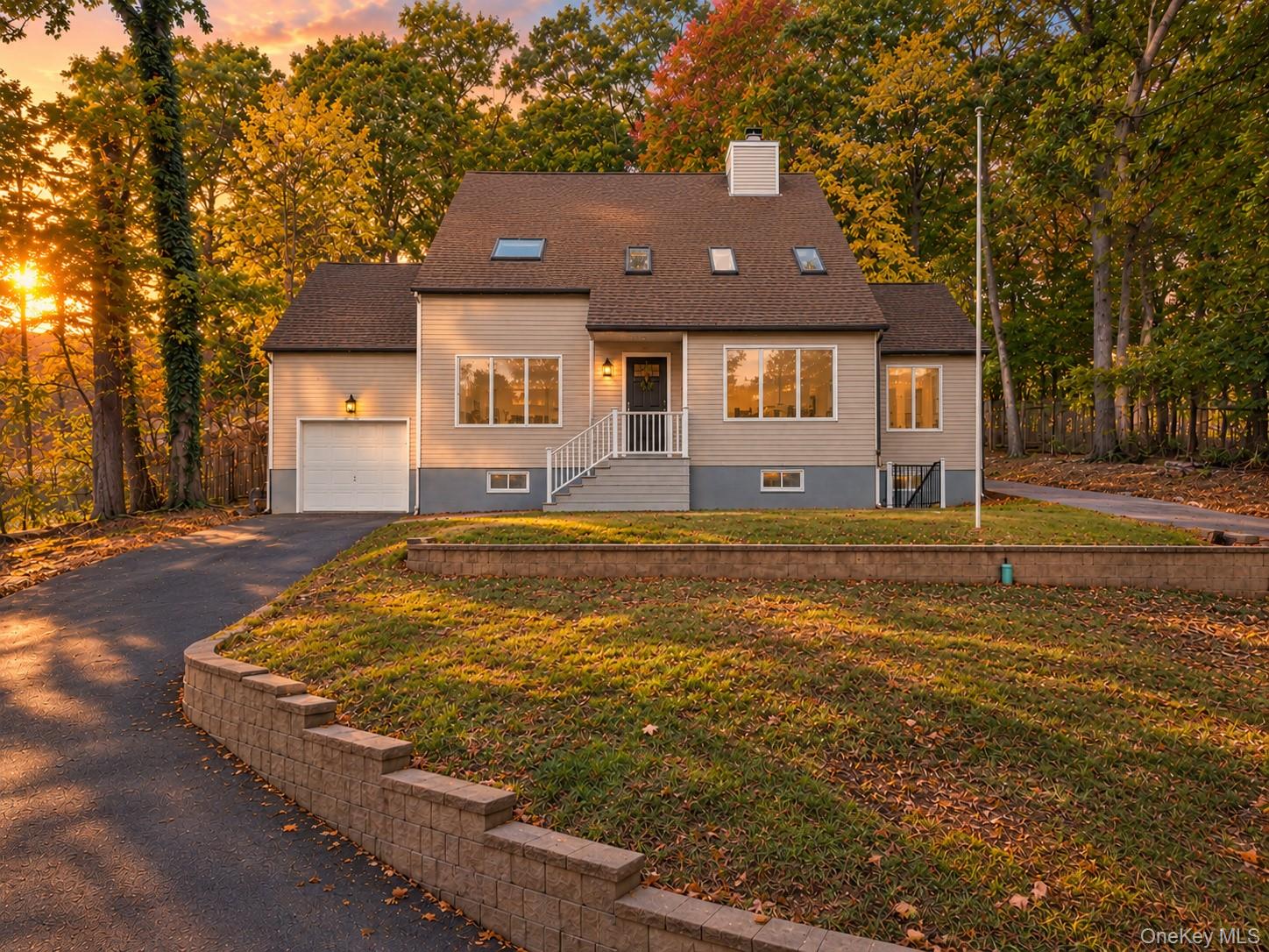 1147 Country Road